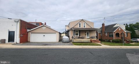 Photo of 3000 Lavender Avenue, BALTIMORE, MD 21234 (MLS # MDBC2148192)