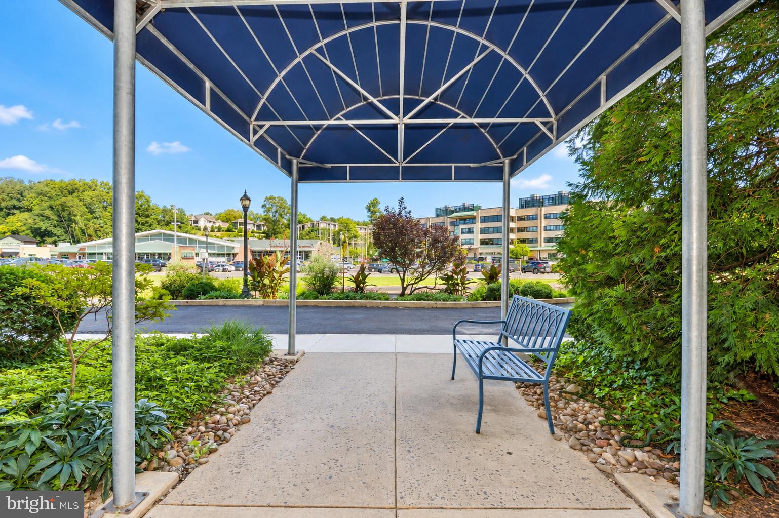 1570 THE FAIRWAY 101 EAST