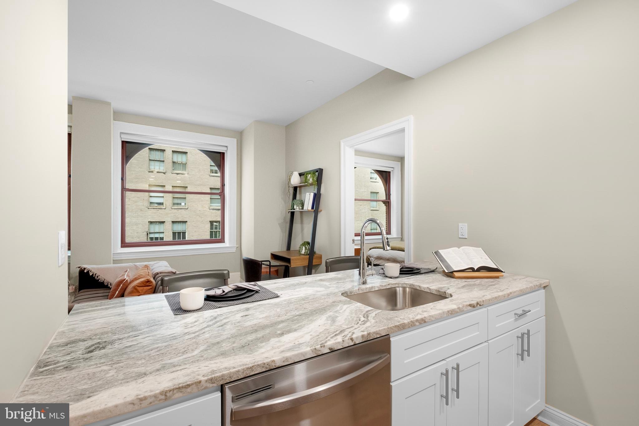 RITTENHOUSE SQUARE - Residential Lease