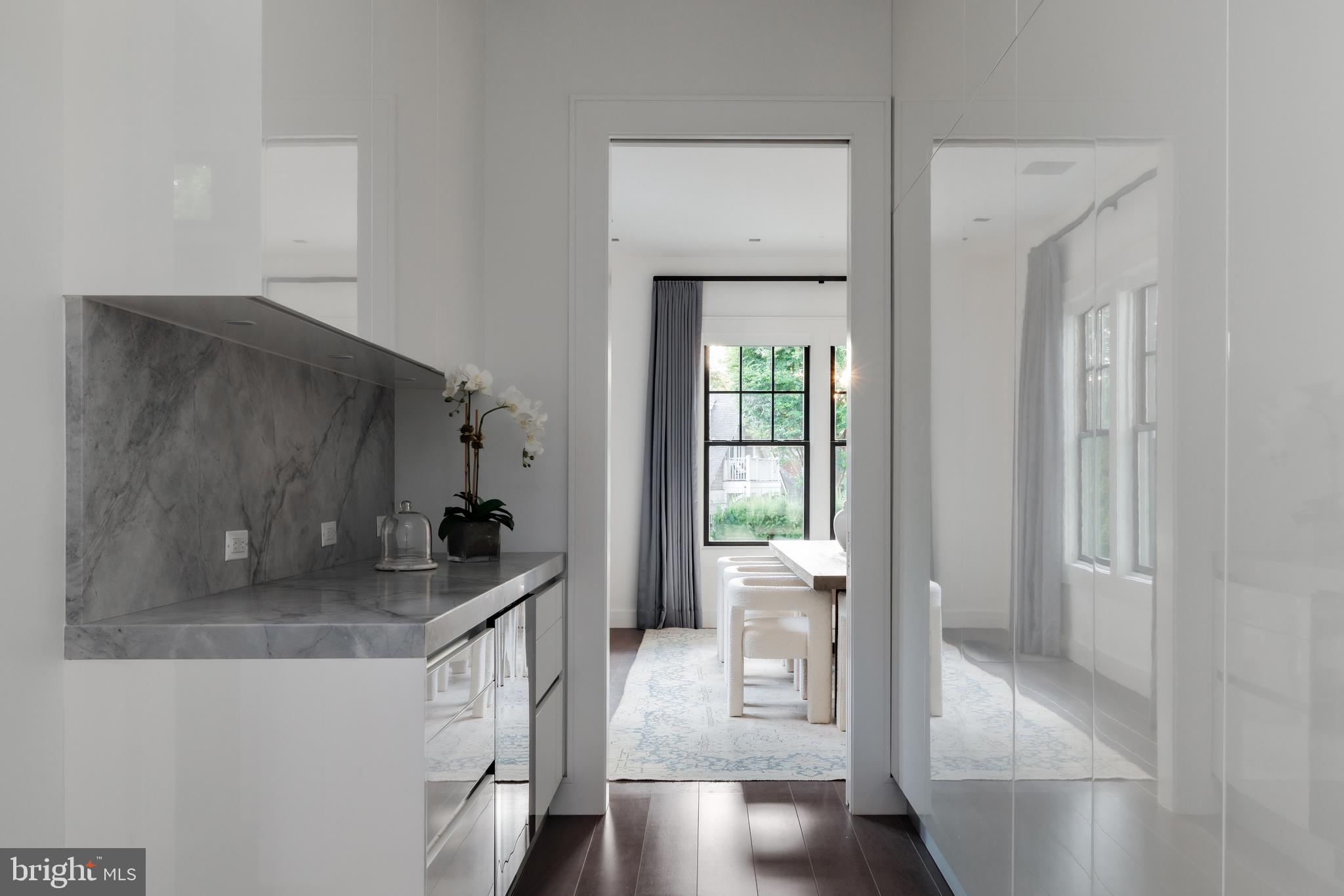 WOODMONT - Residential