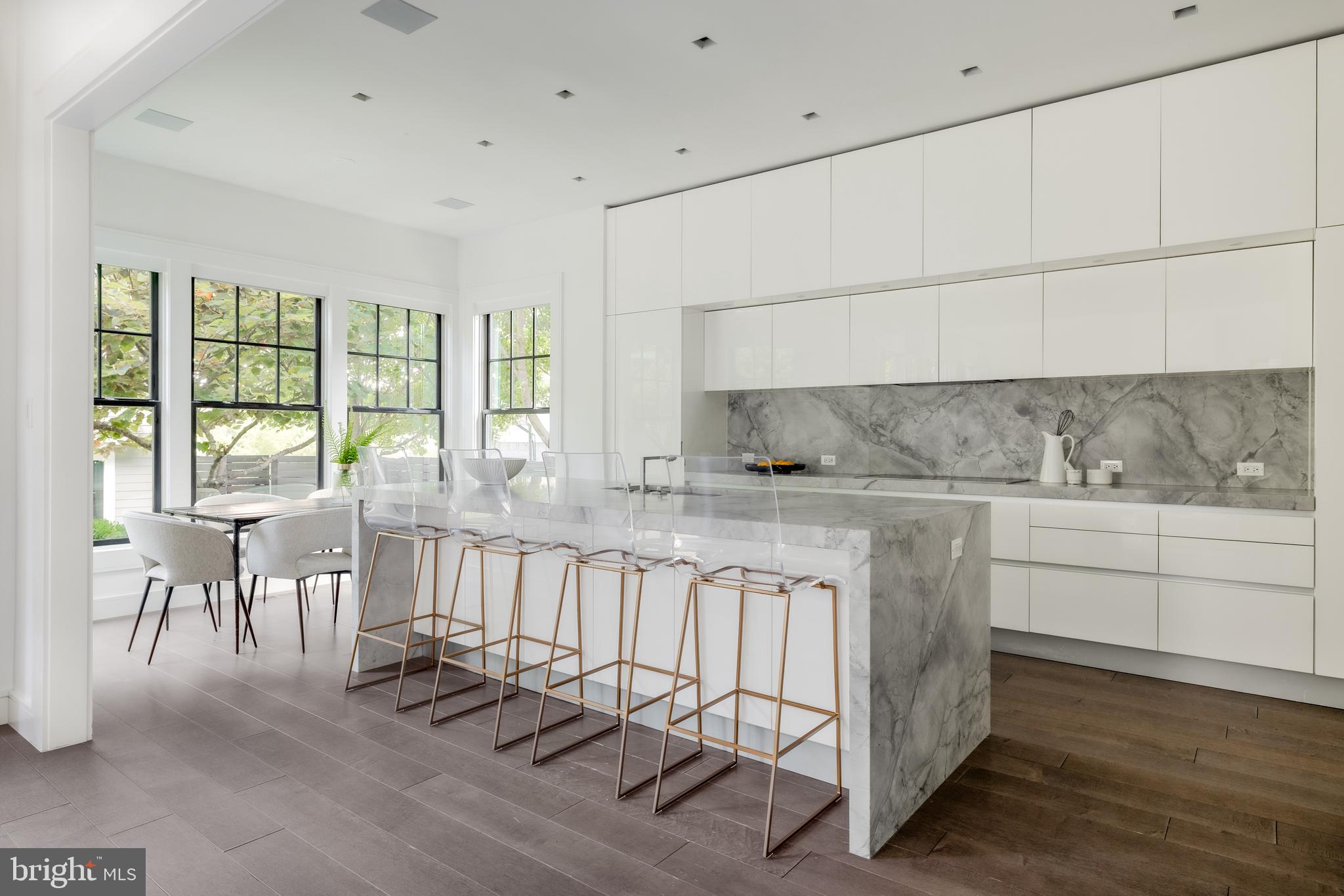 WOODMONT - Residential