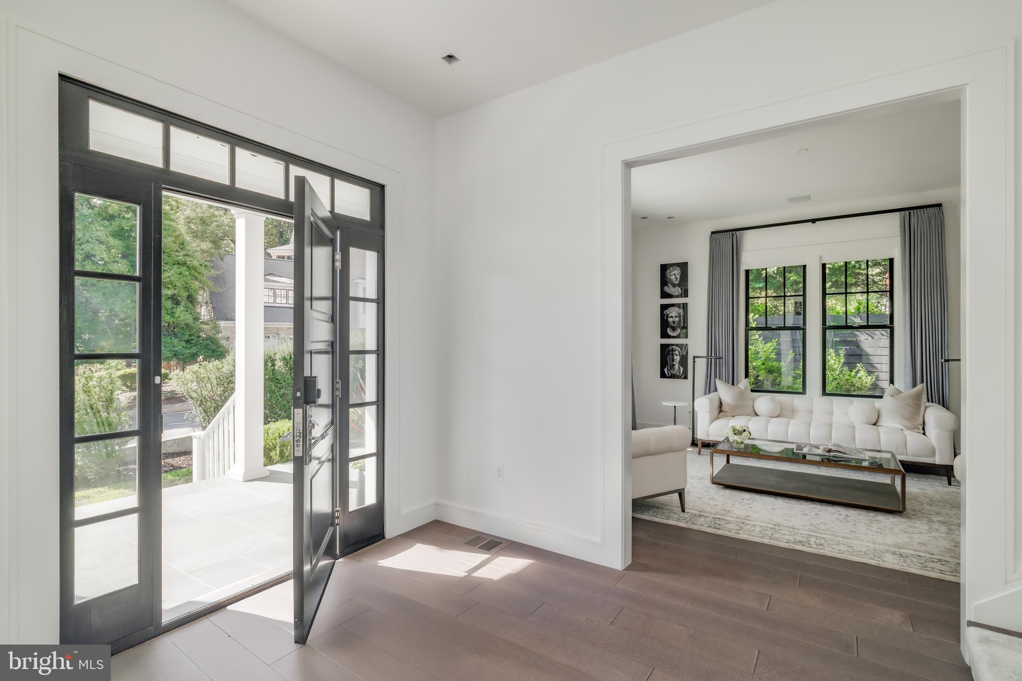 WOODMONT - Residential