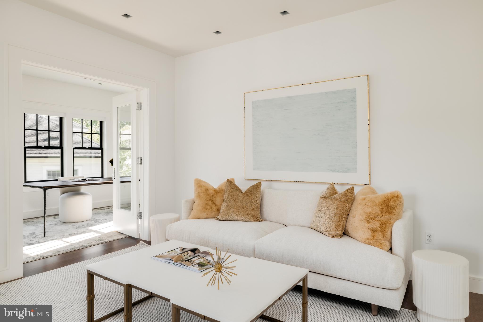 WOODMONT - Residential