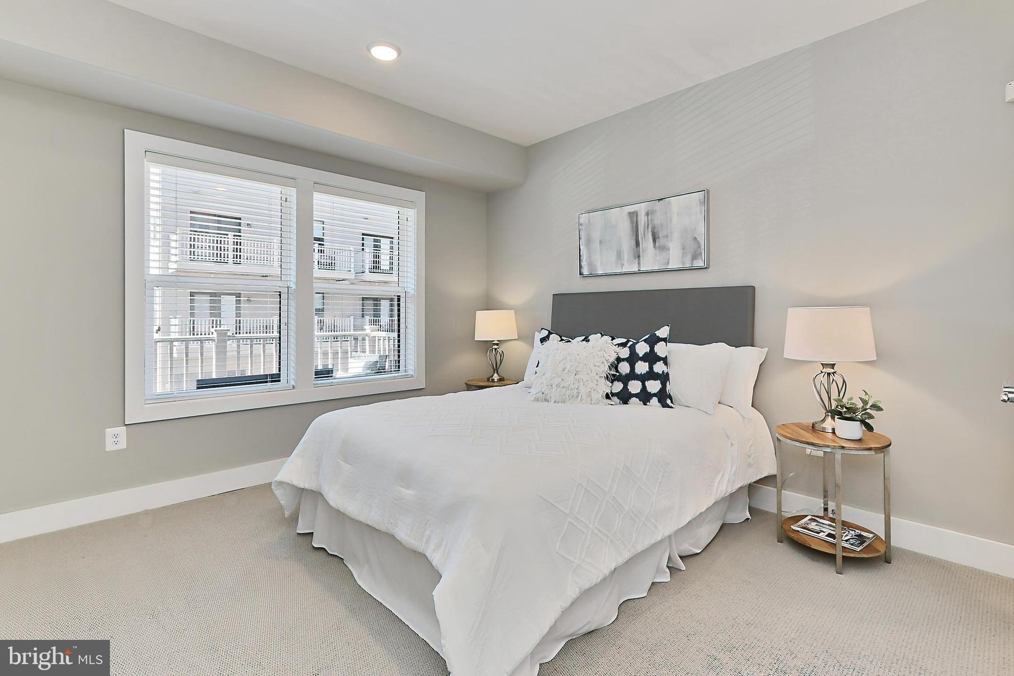 SM ONE LOUDOUN CONDO - Residential