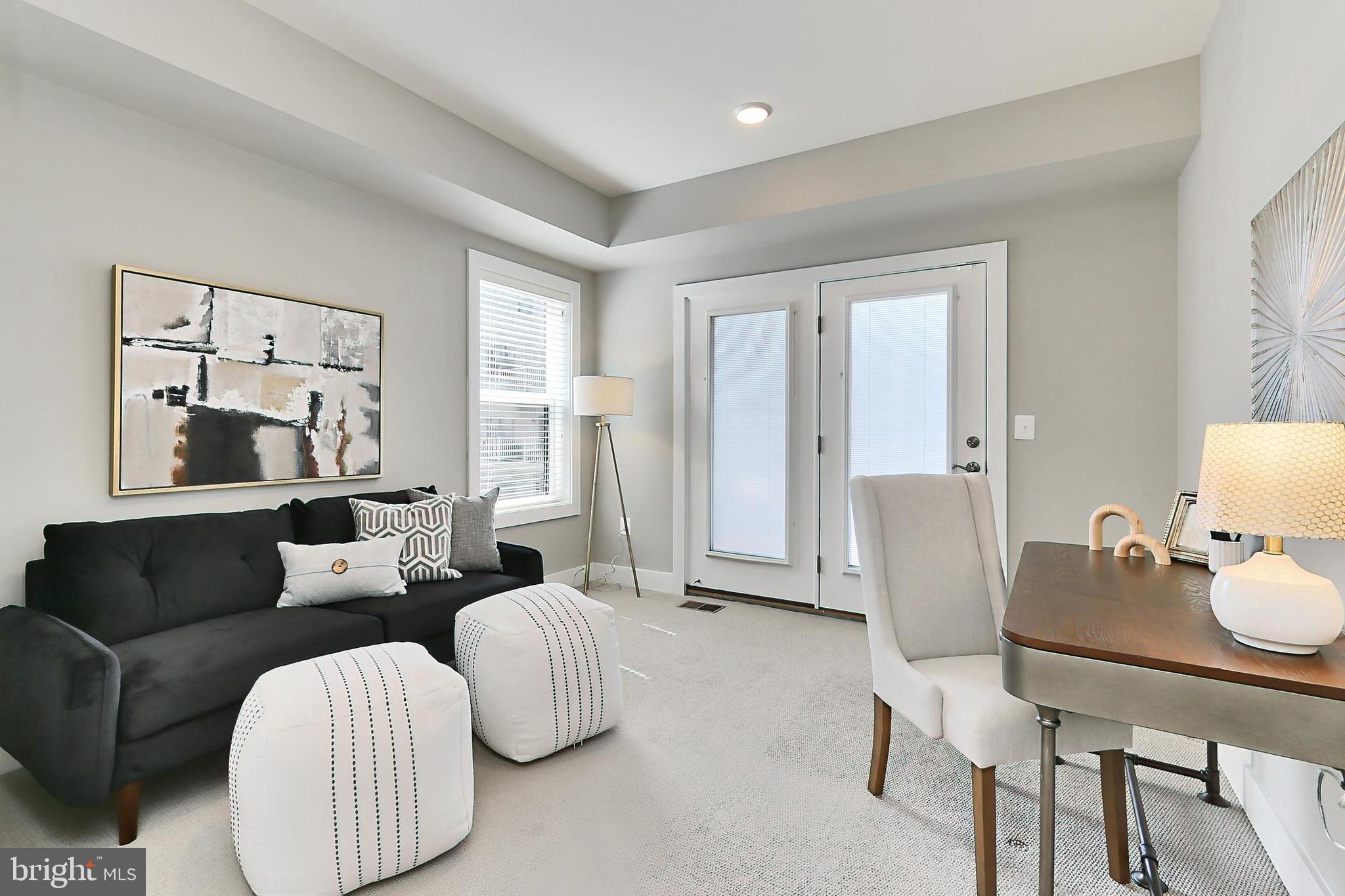 SM ONE LOUDOUN CONDO - Residential