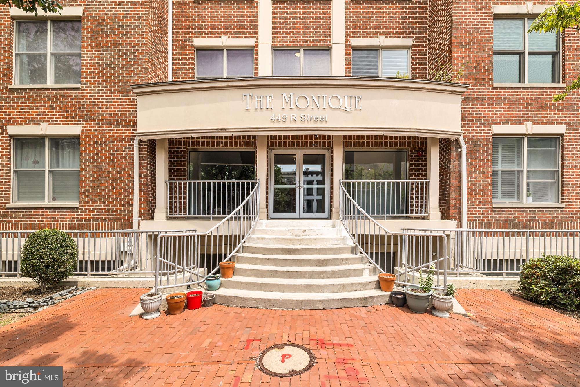 449 R STREET NW 101