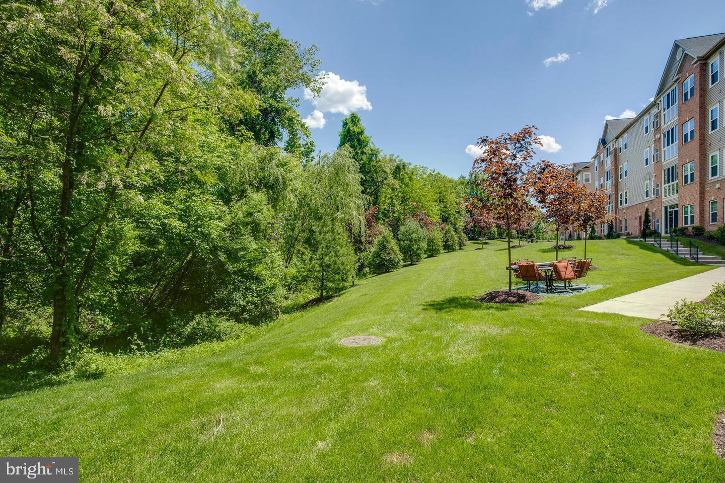 LEGACY AT CHERRY TREE - Residential Lease