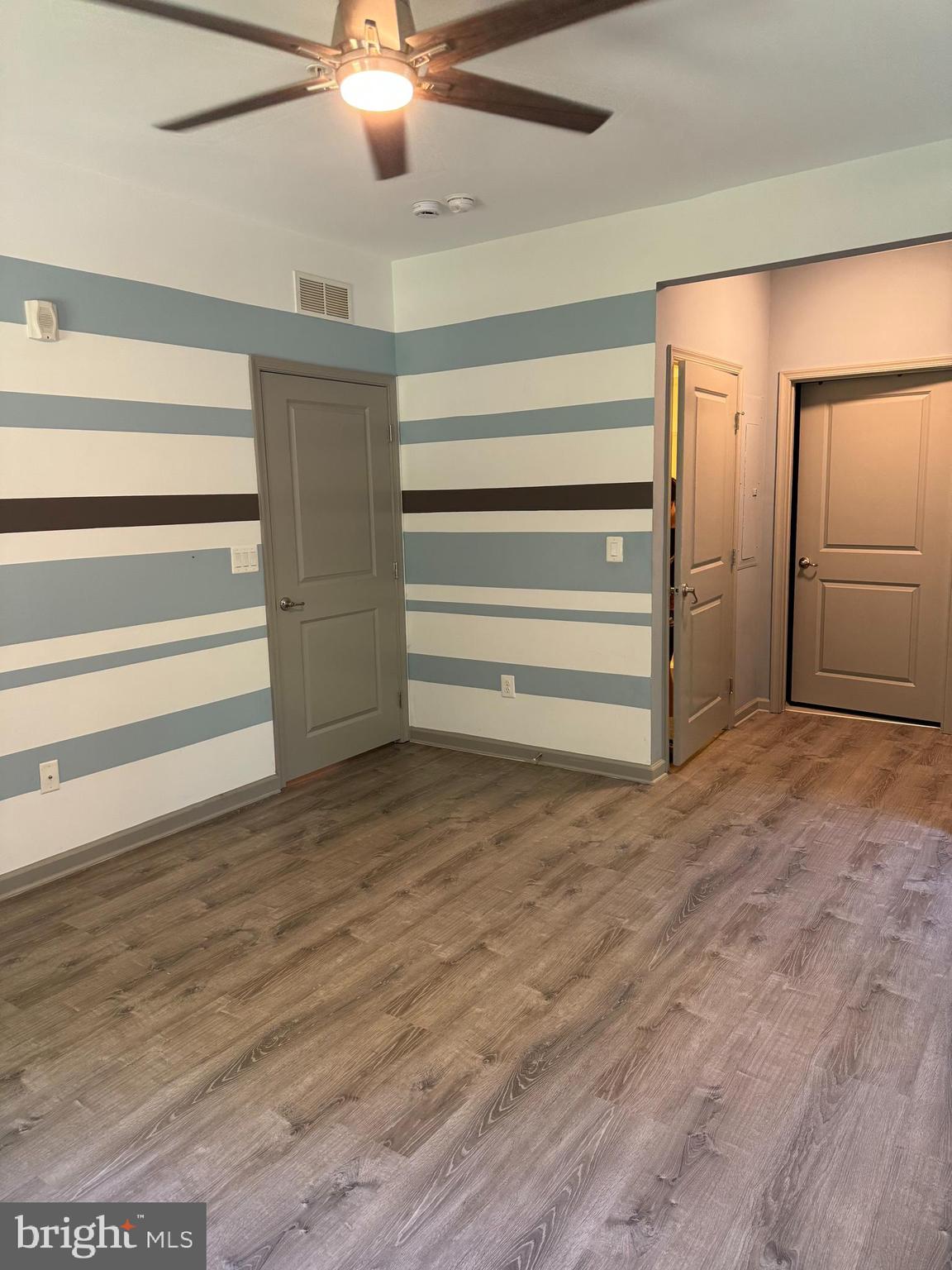 LEGACY AT CHERRY TREE - Residential Lease