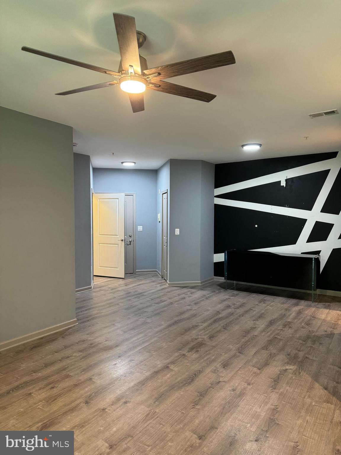 LEGACY AT CHERRY TREE - Residential Lease