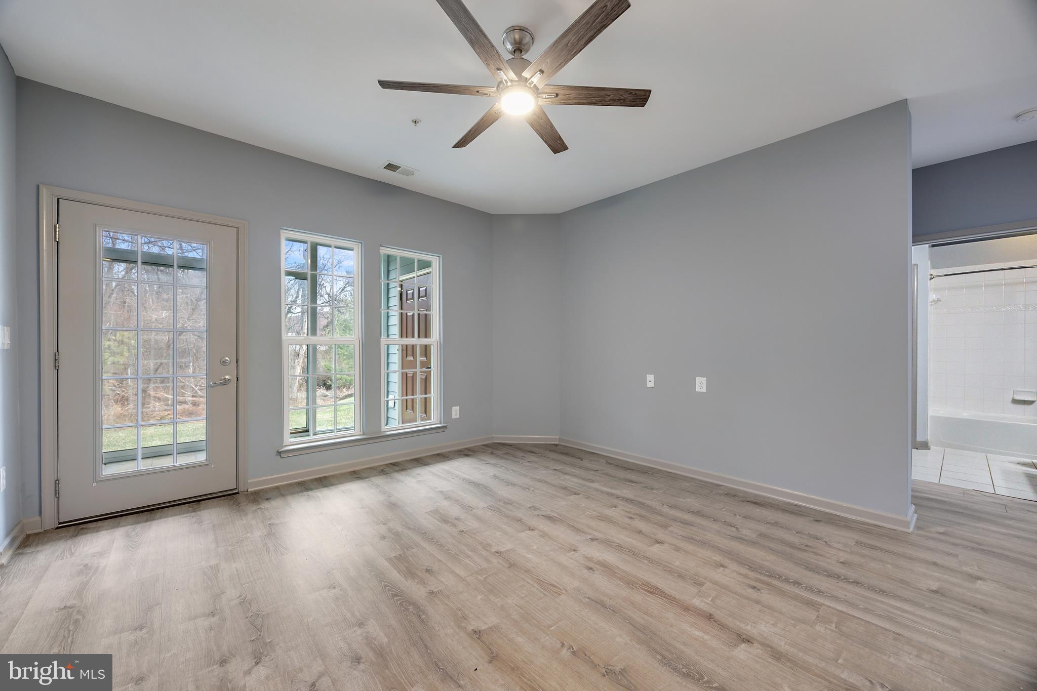 LEGACY AT CHERRY TREE - Residential Lease