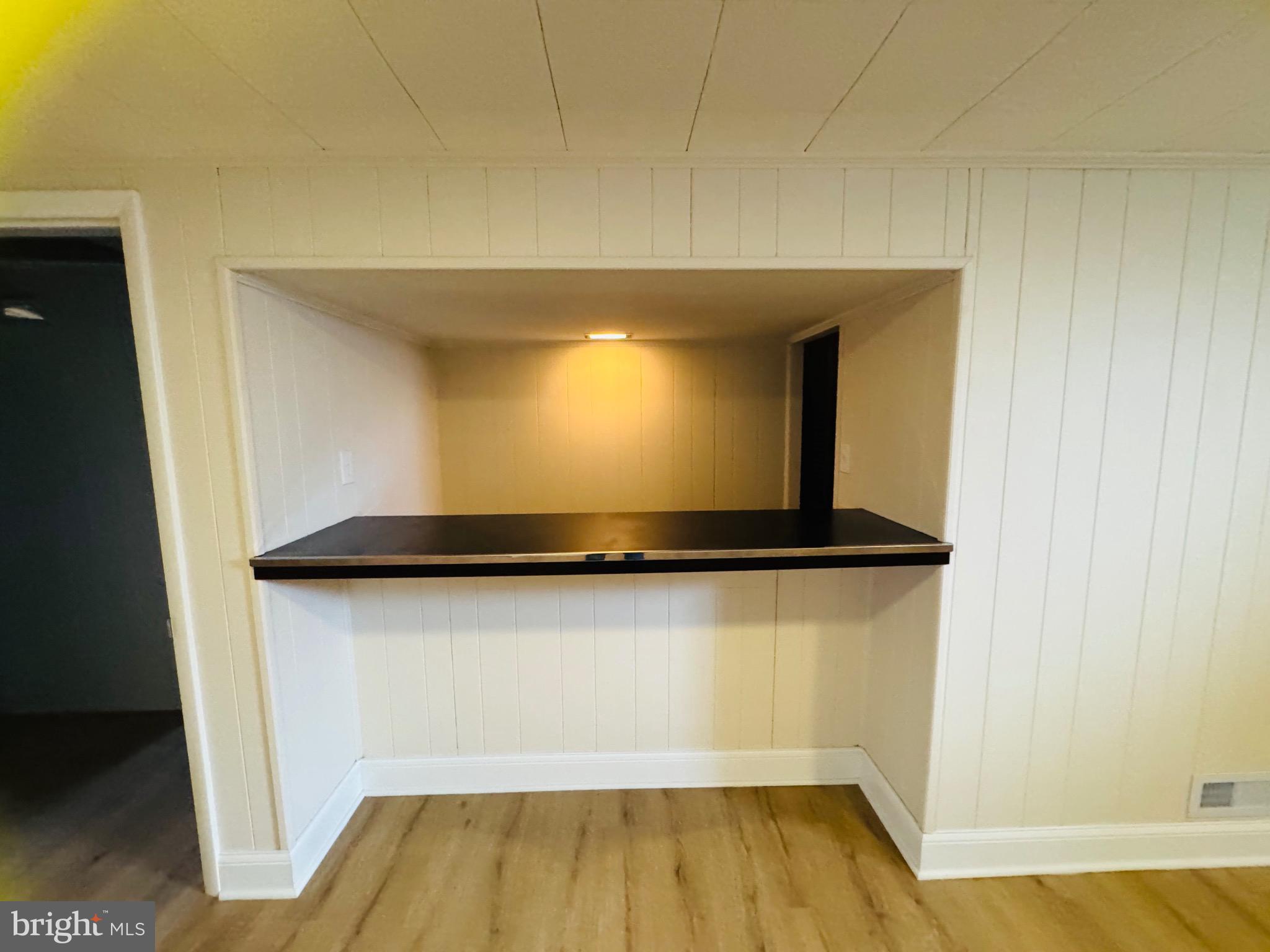 HILLBROOK - Residential Lease