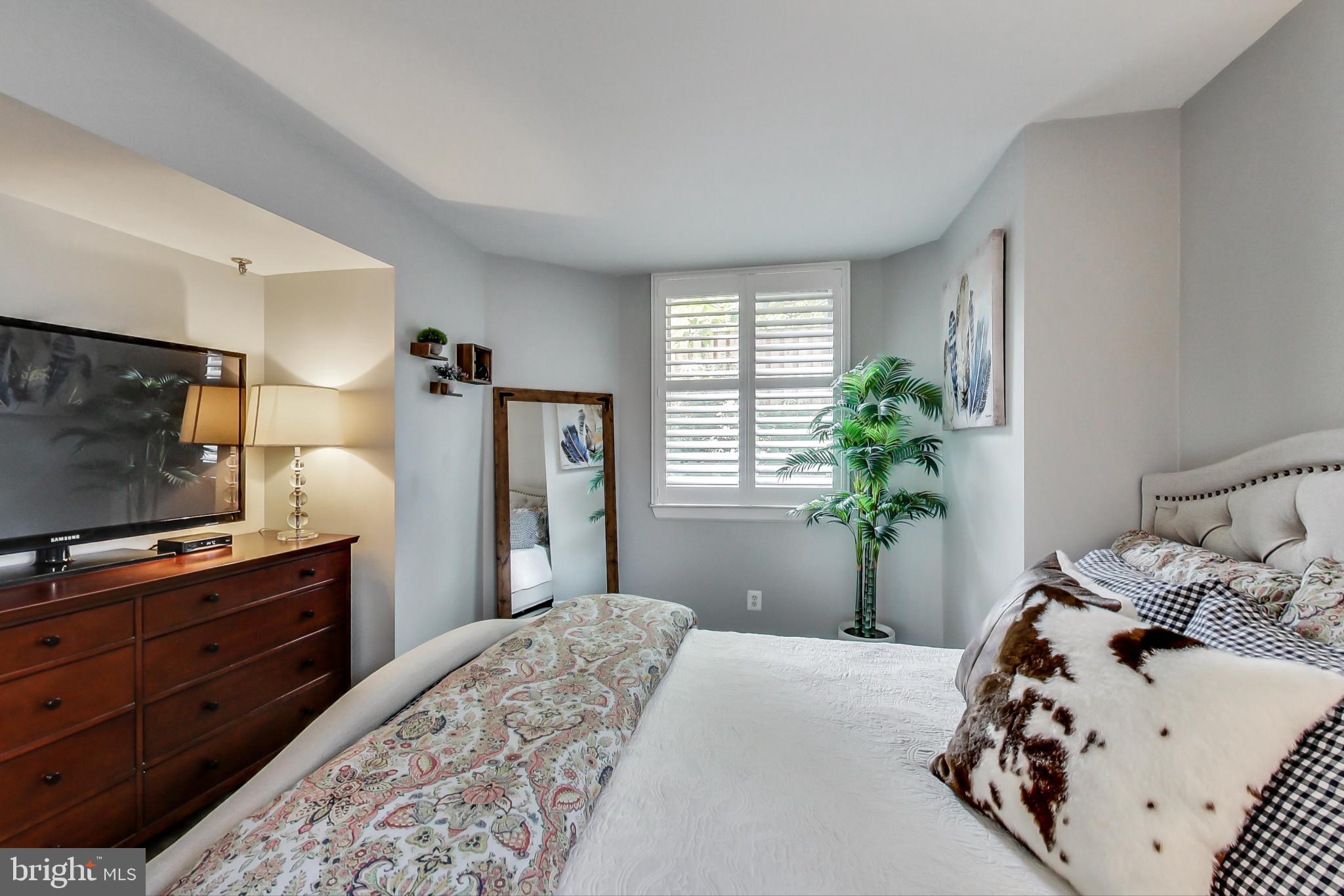 WESTVIEW AT BALLSTON METRO - Residential