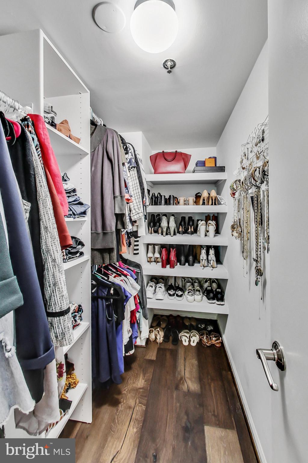 WESTVIEW AT BALLSTON METRO - Residential