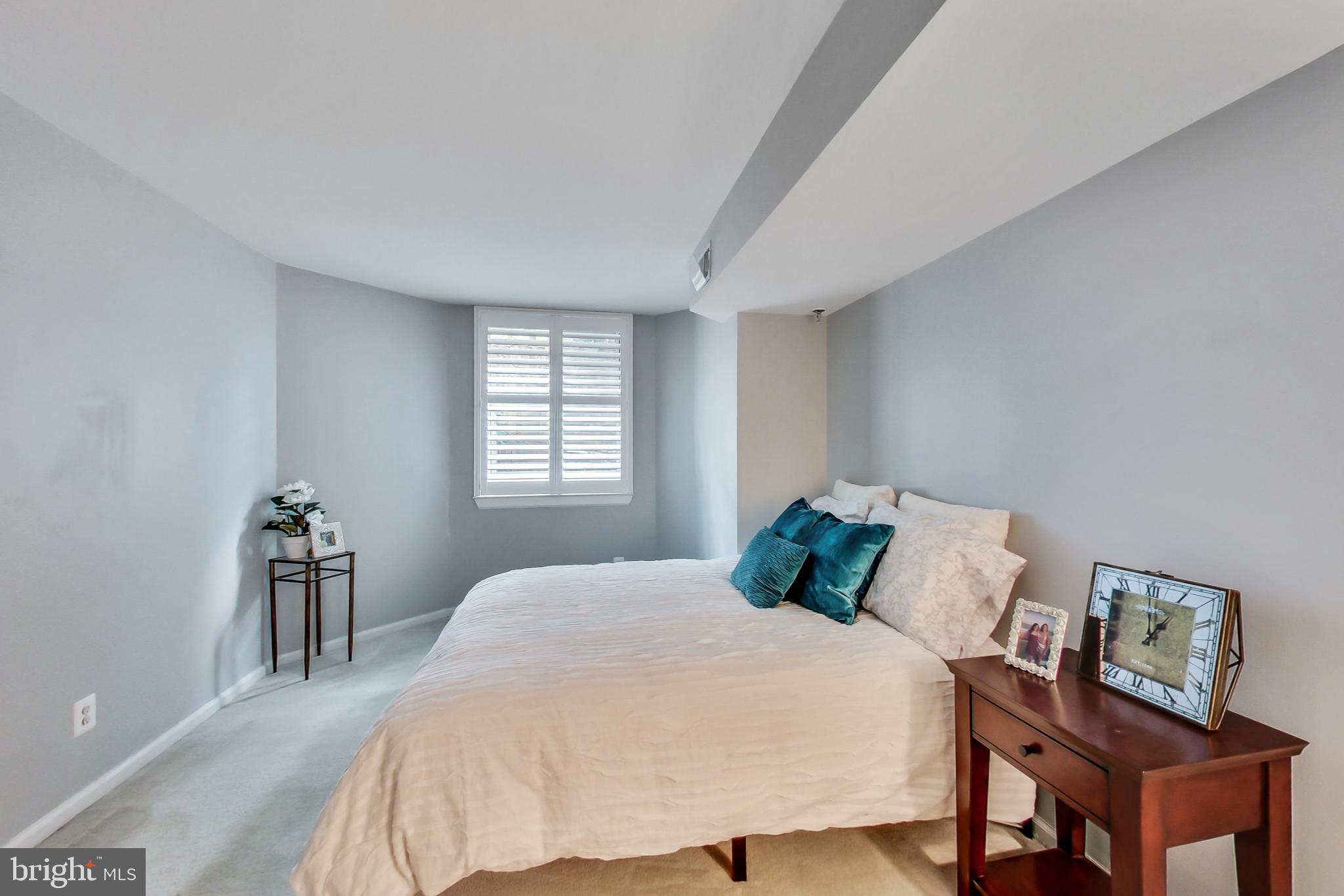 WESTVIEW AT BALLSTON METRO - Residential