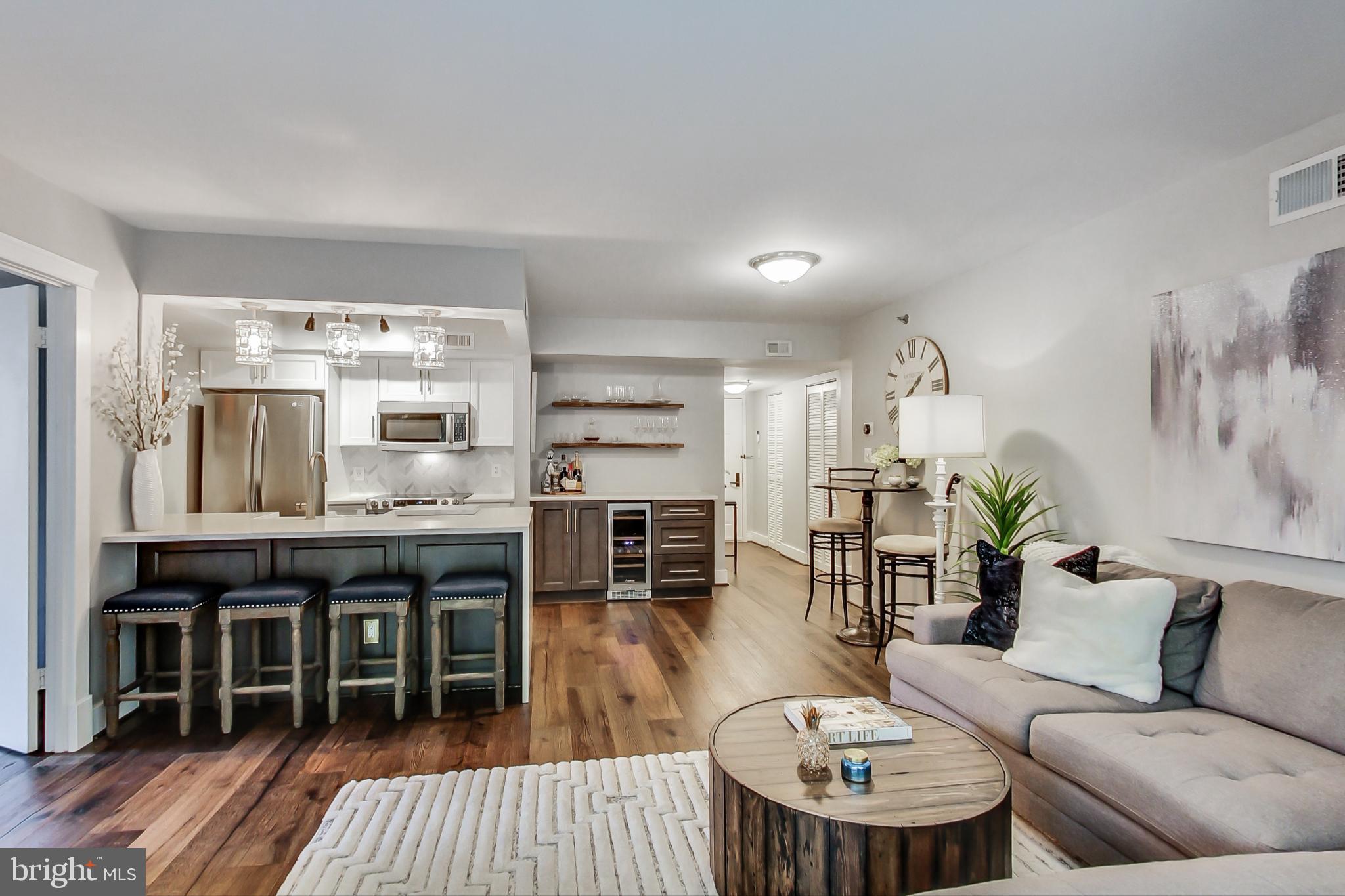 WESTVIEW AT BALLSTON METRO - Residential