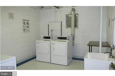 MAYFLOWER SQUARE - Residential Lease