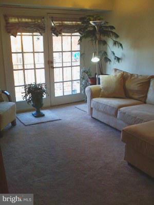 MAYFLOWER SQUARE - Residential Lease