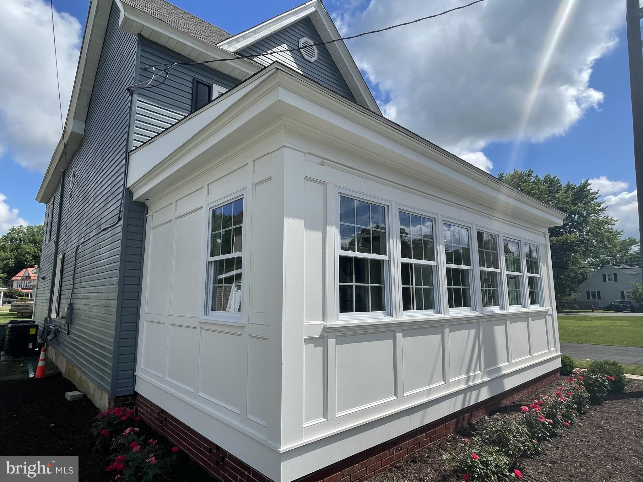 HURLOCK - Residential