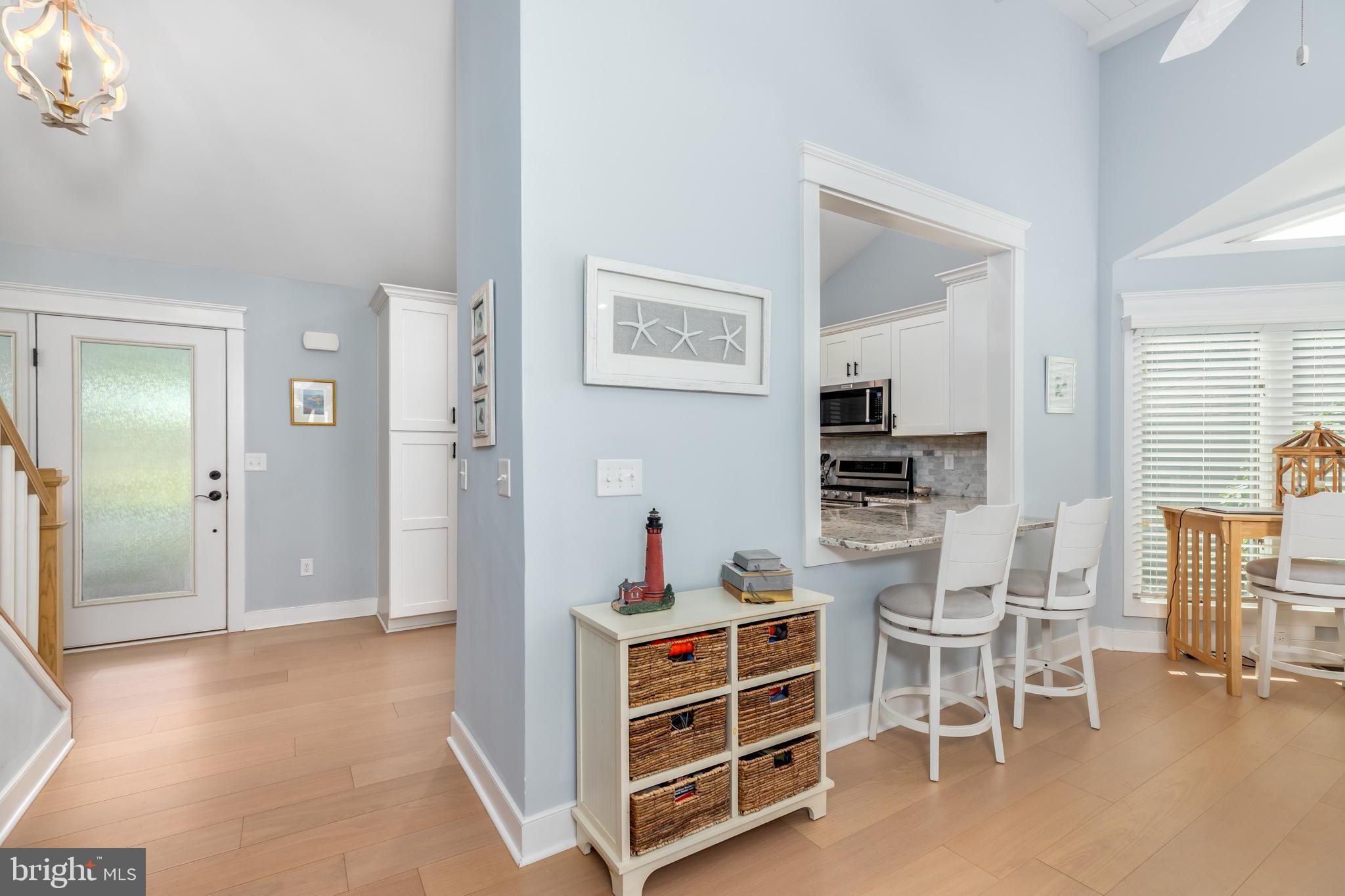 FAIRWAY VILLAS - Residential