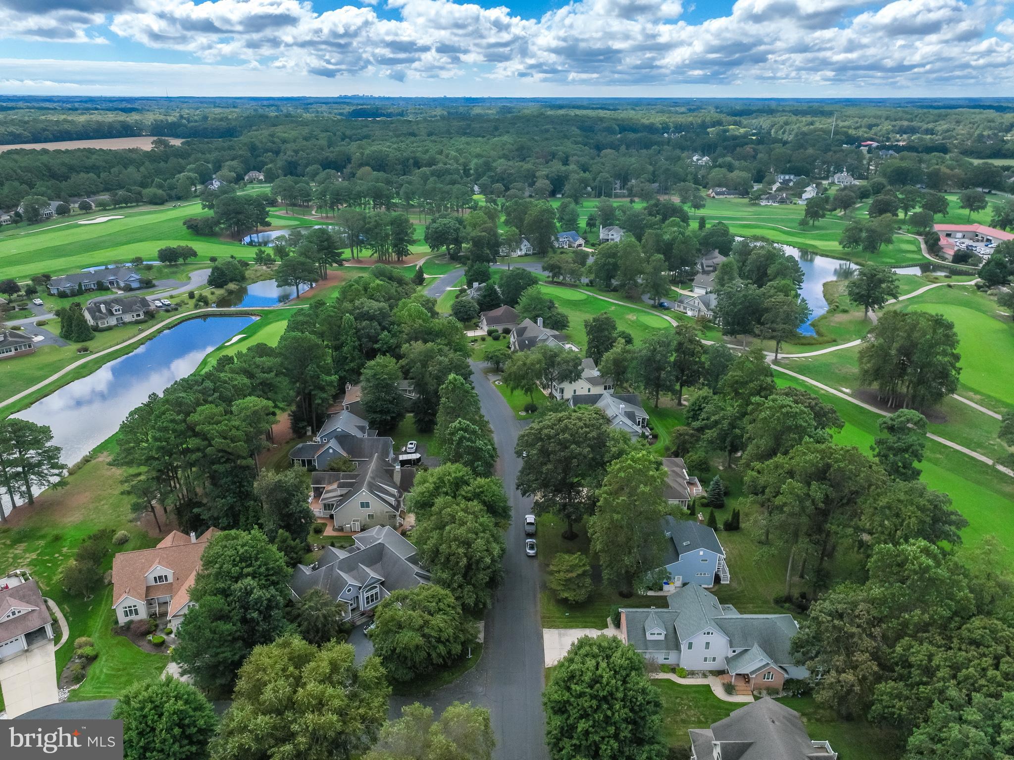 FAIRWAY VILLAS - Residential