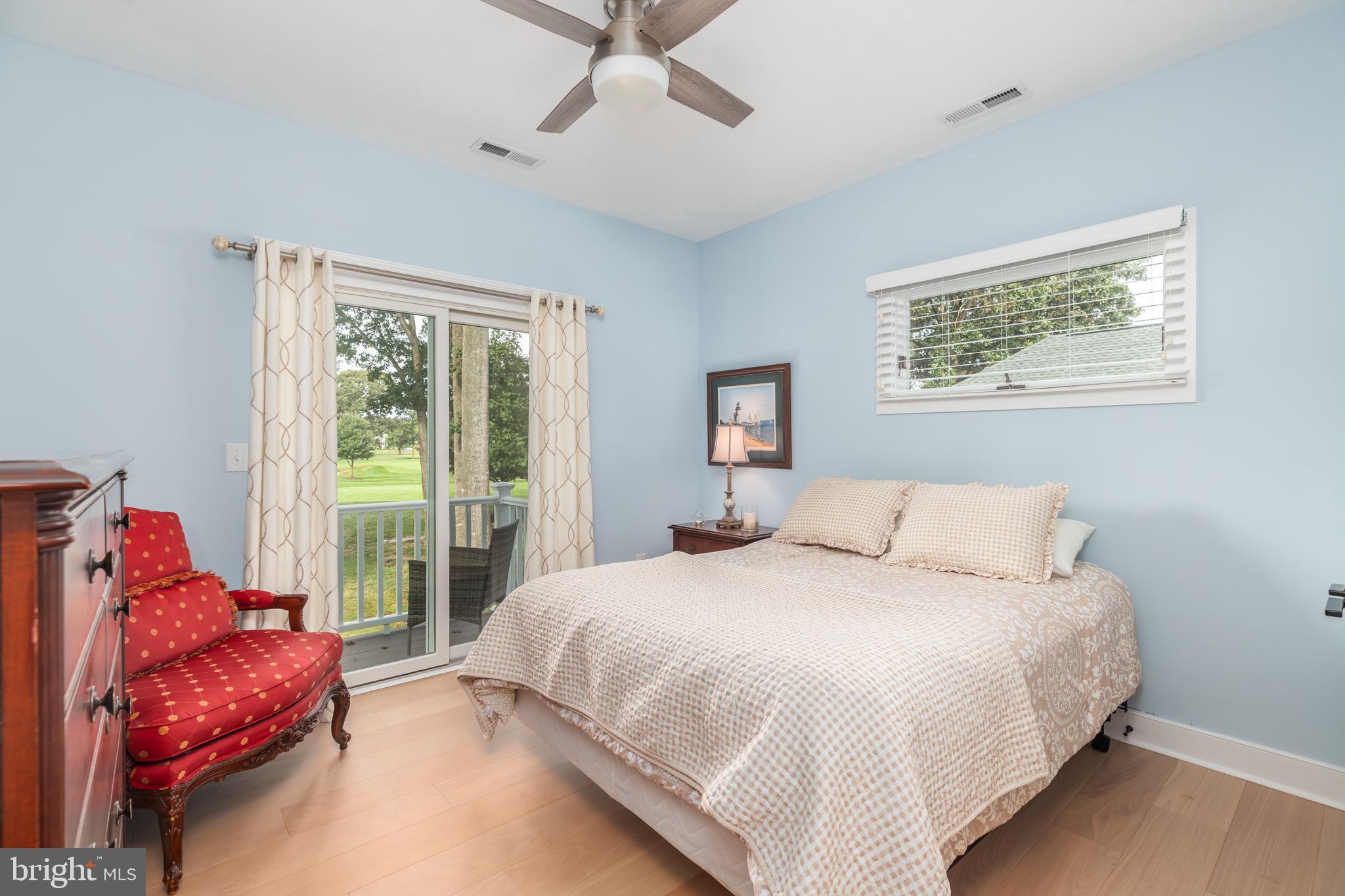 FAIRWAY VILLAS - Residential