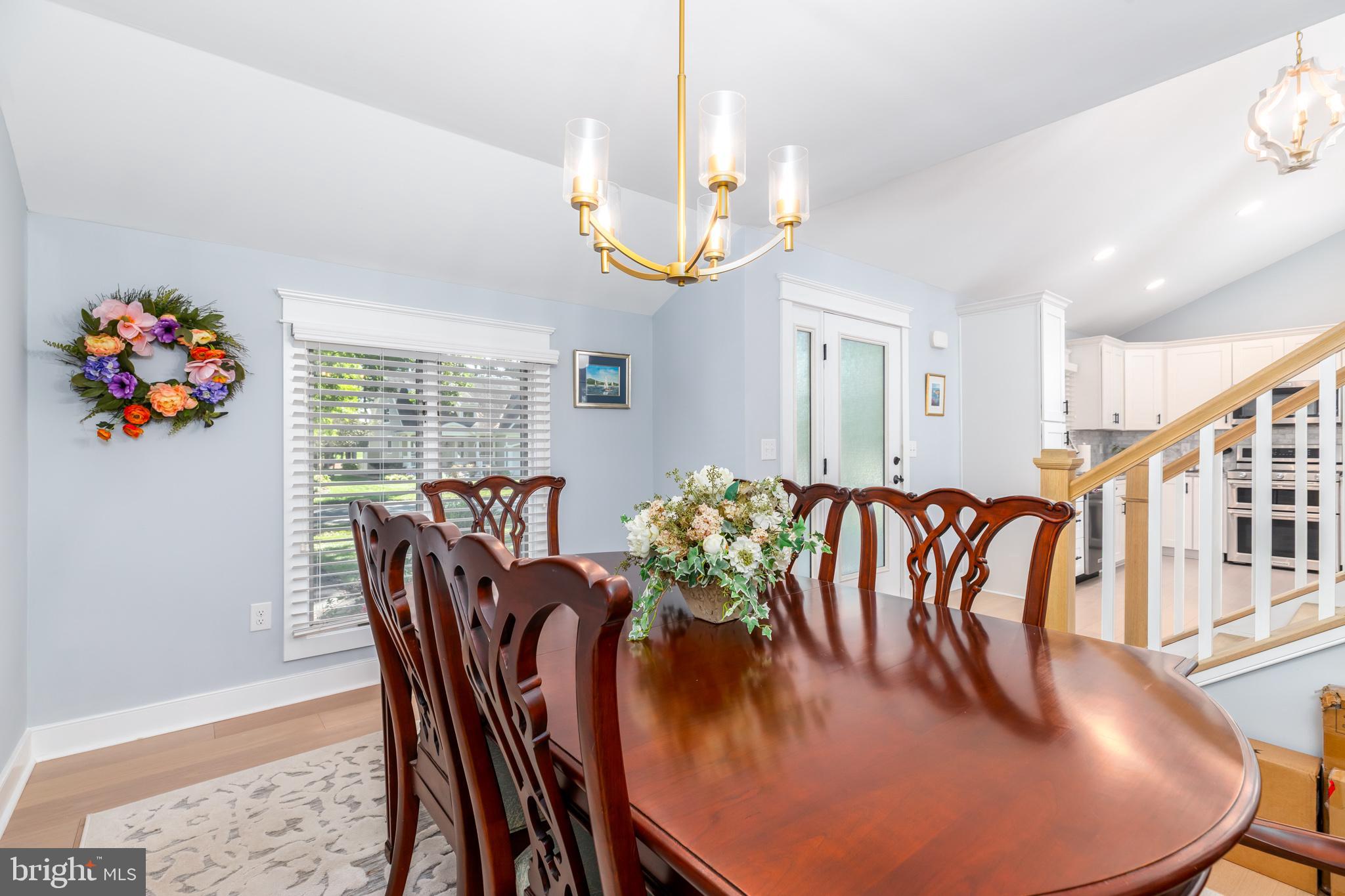 FAIRWAY VILLAS - Residential