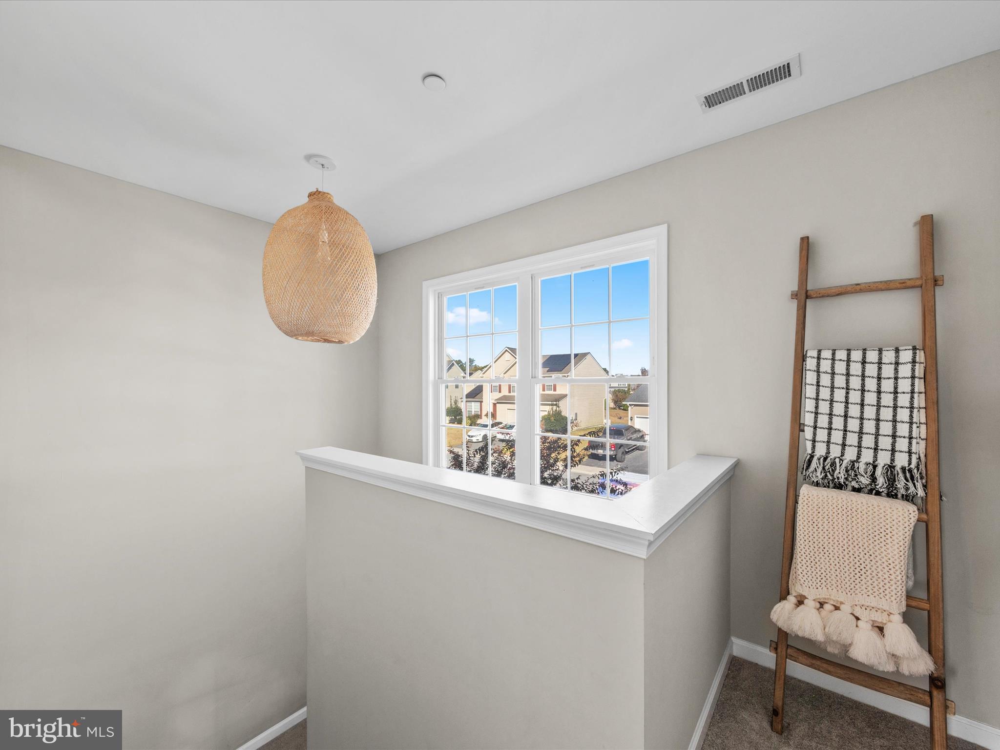 CEDAR COMMONS - Residential