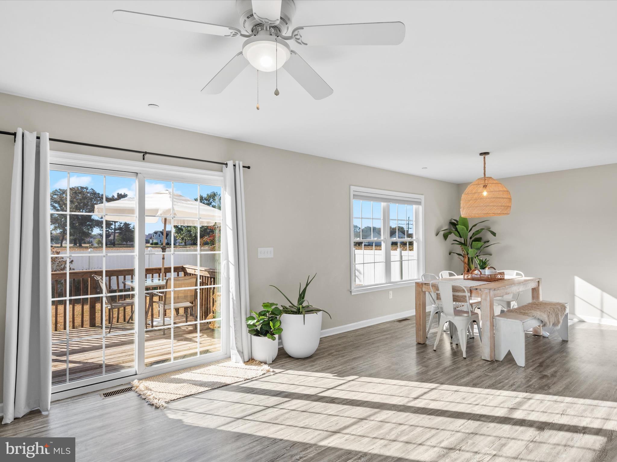 CEDAR COMMONS - Residential