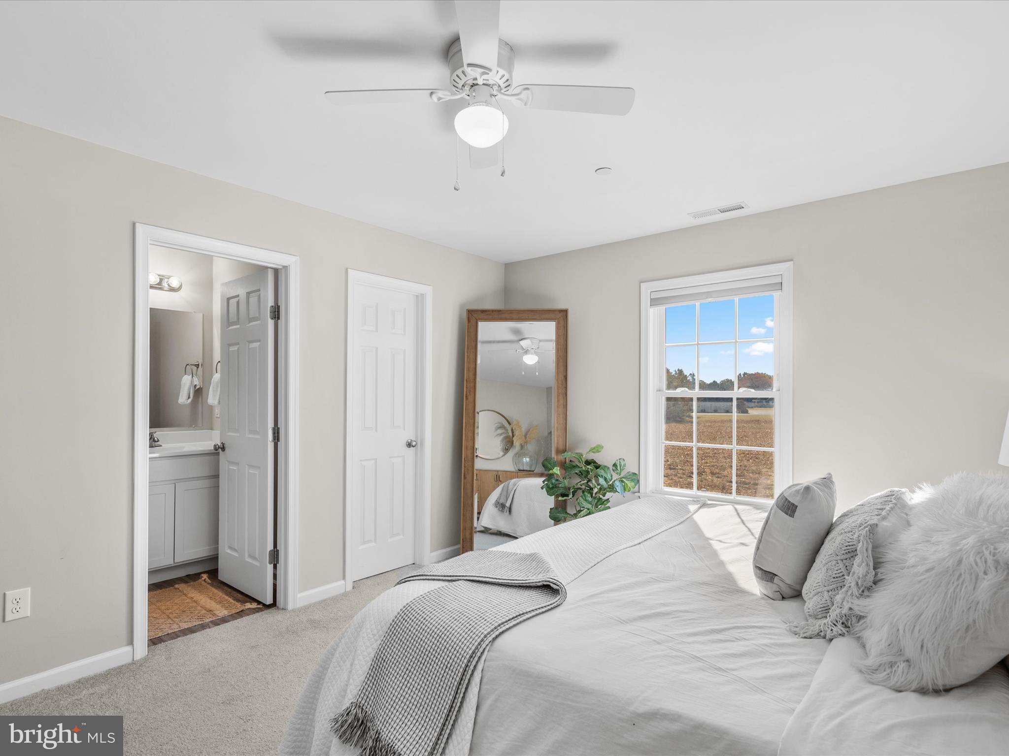 CEDAR COMMONS - Residential