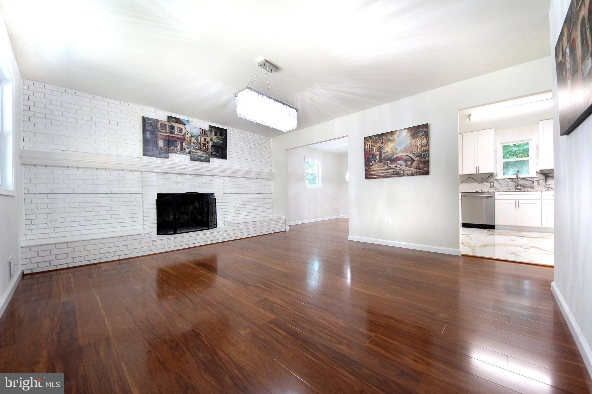 1312 WOODLARK DRIVE