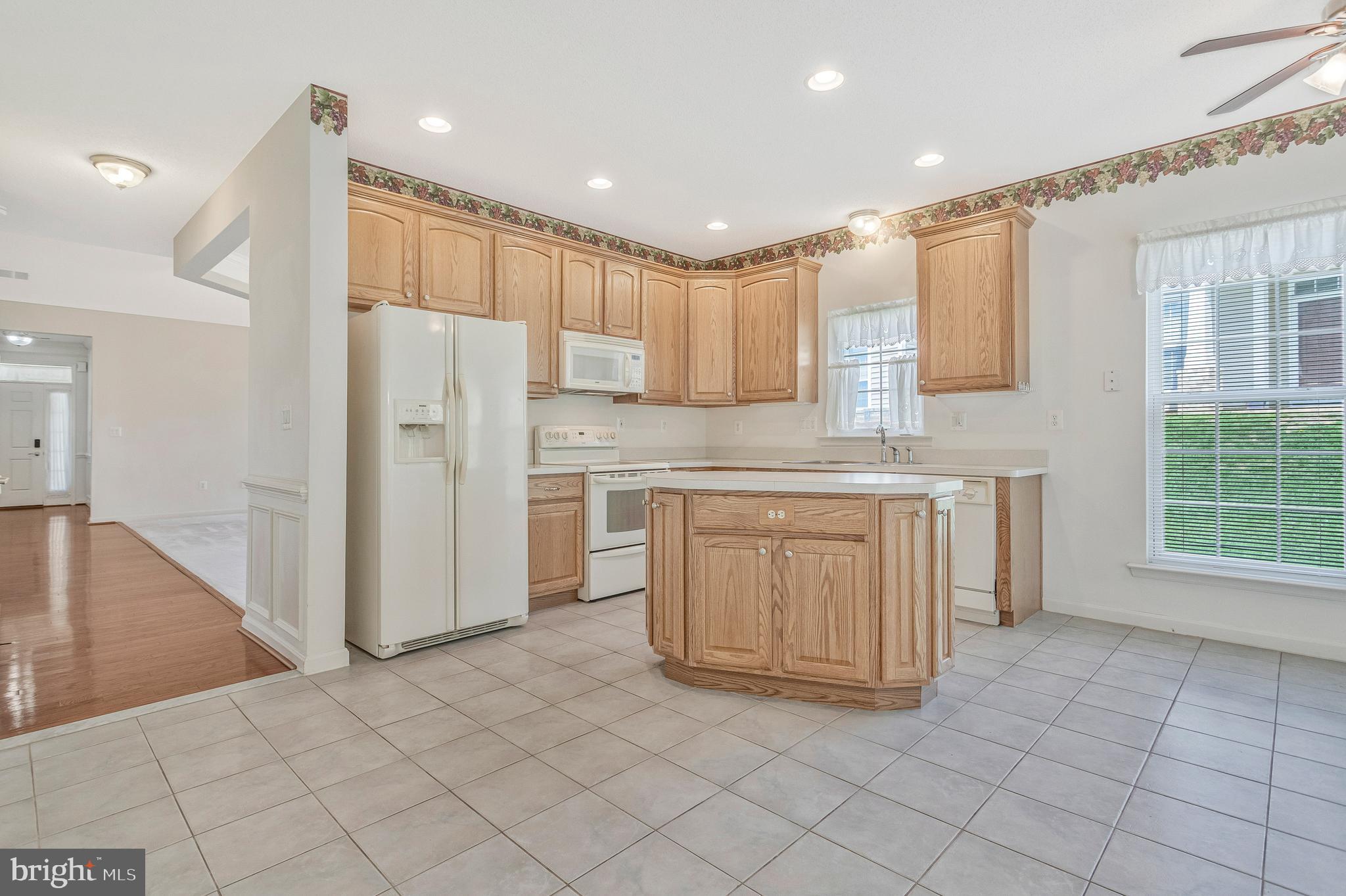 HAWTHORNE GREENE - Residential