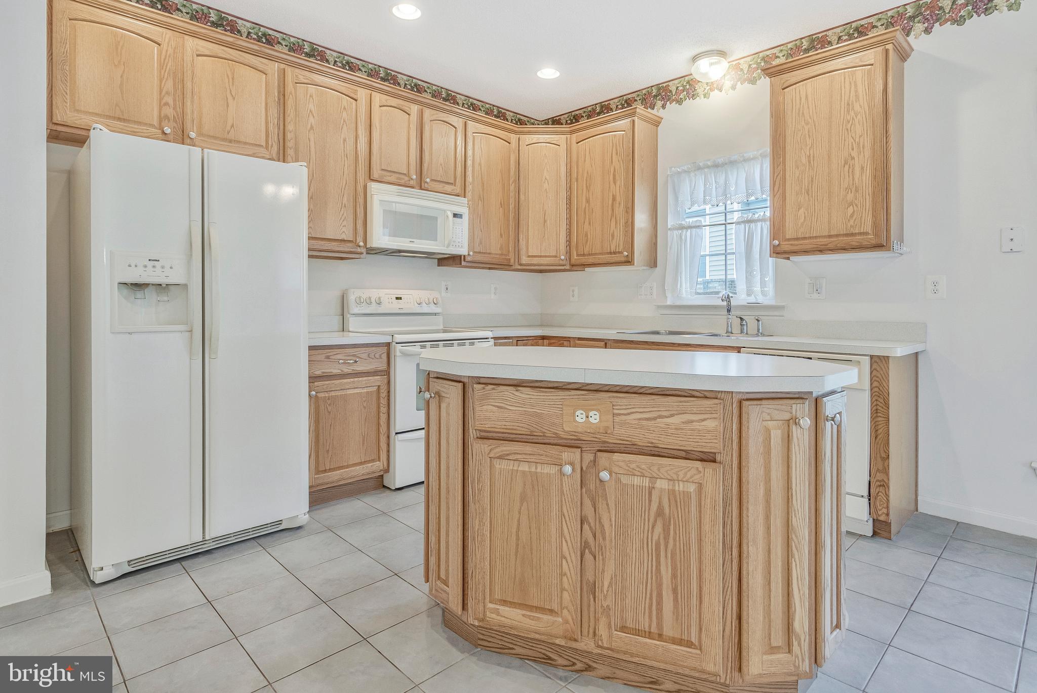 HAWTHORNE GREENE - Residential