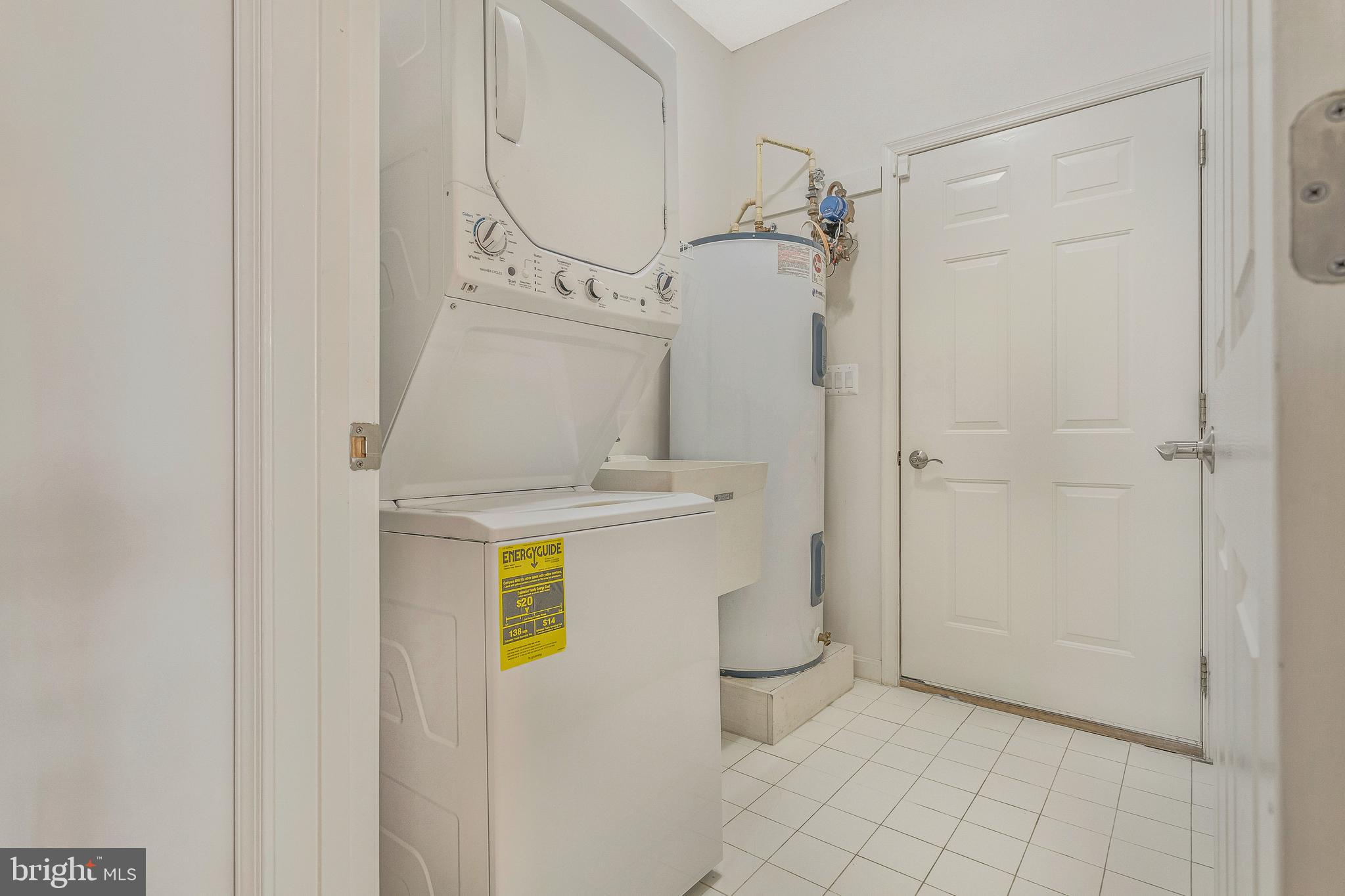 HAWTHORNE GREENE - Residential