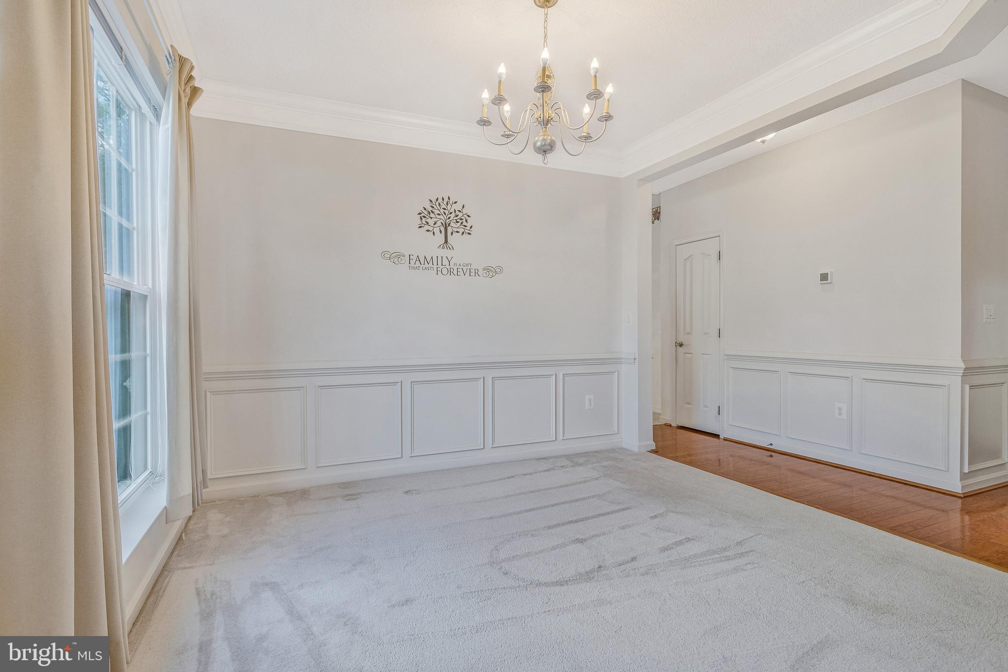 HAWTHORNE GREENE - Residential