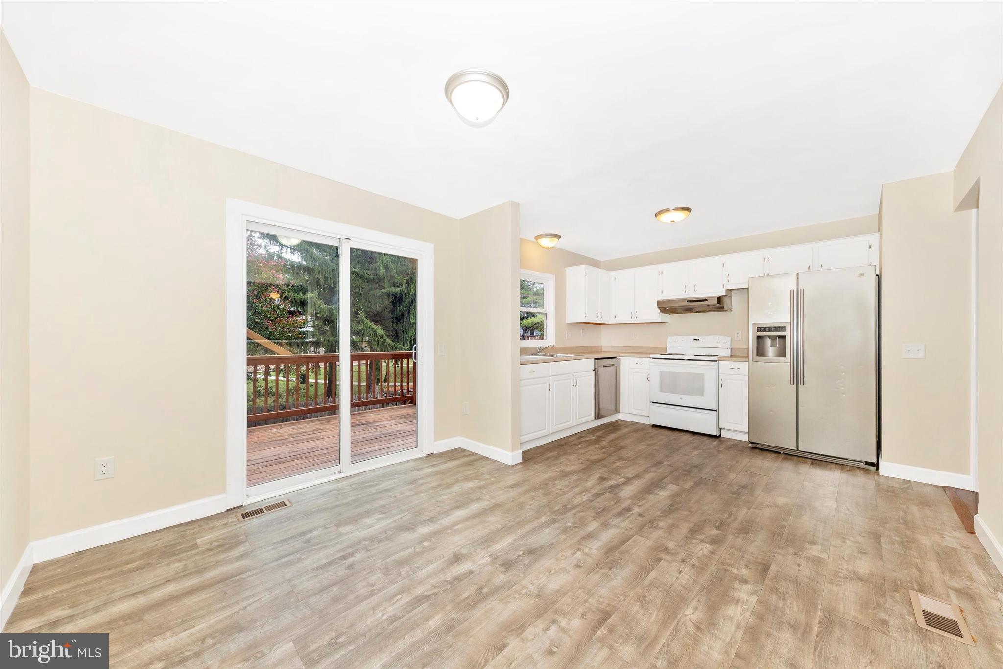 CARROLL PARK MANOR - Residential