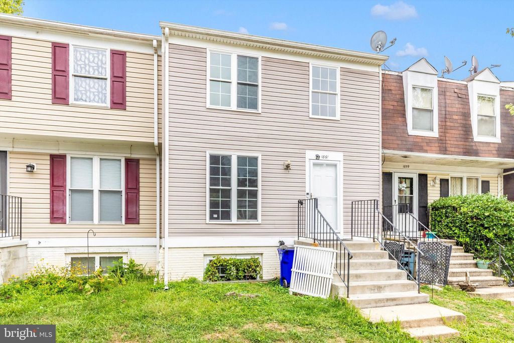 Photo of 1861 Murdock Court, FREDERICK, MD 21702 (MLS # MDFR2068728)