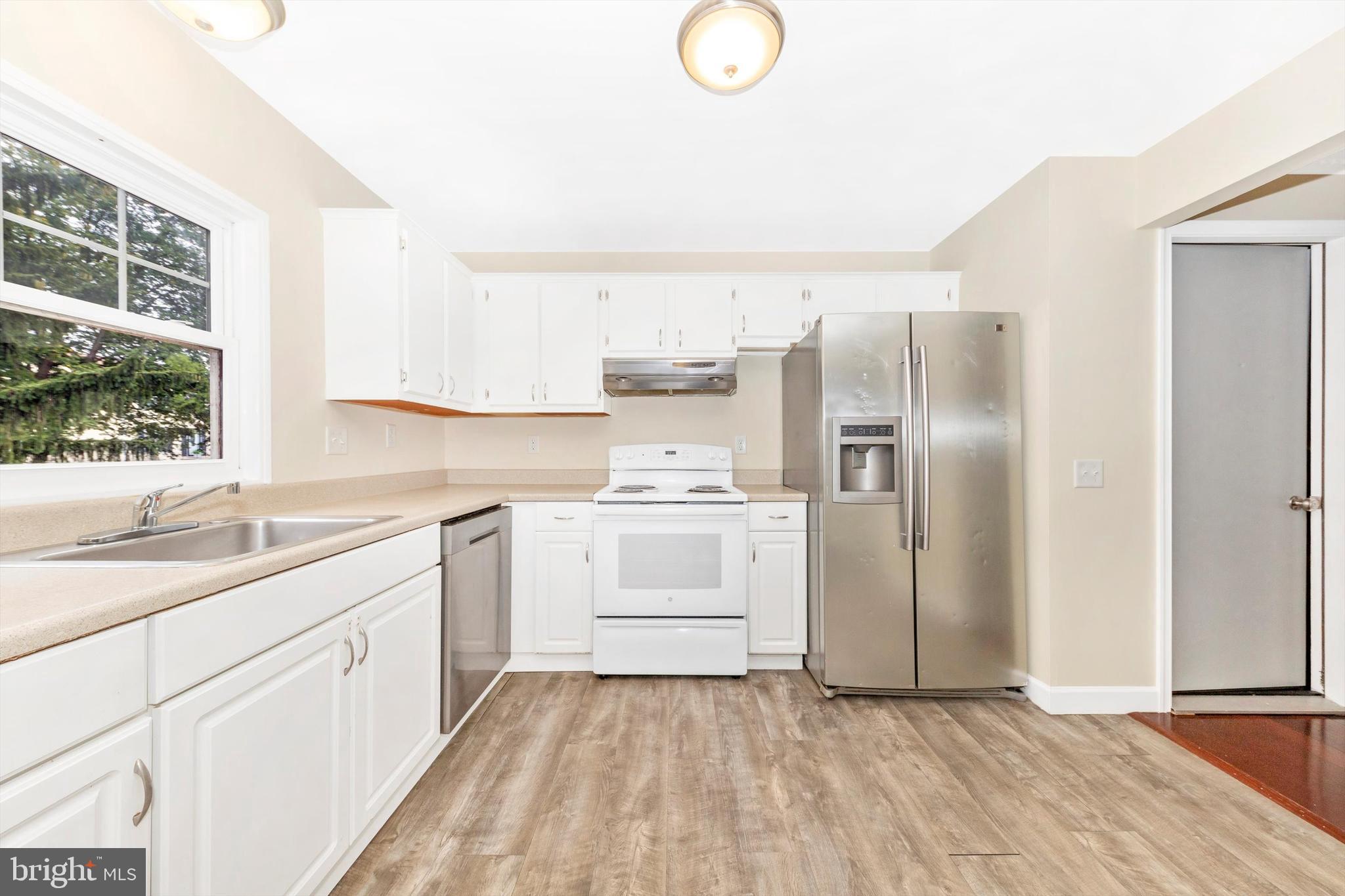 CARROLL PARK MANOR - Residential