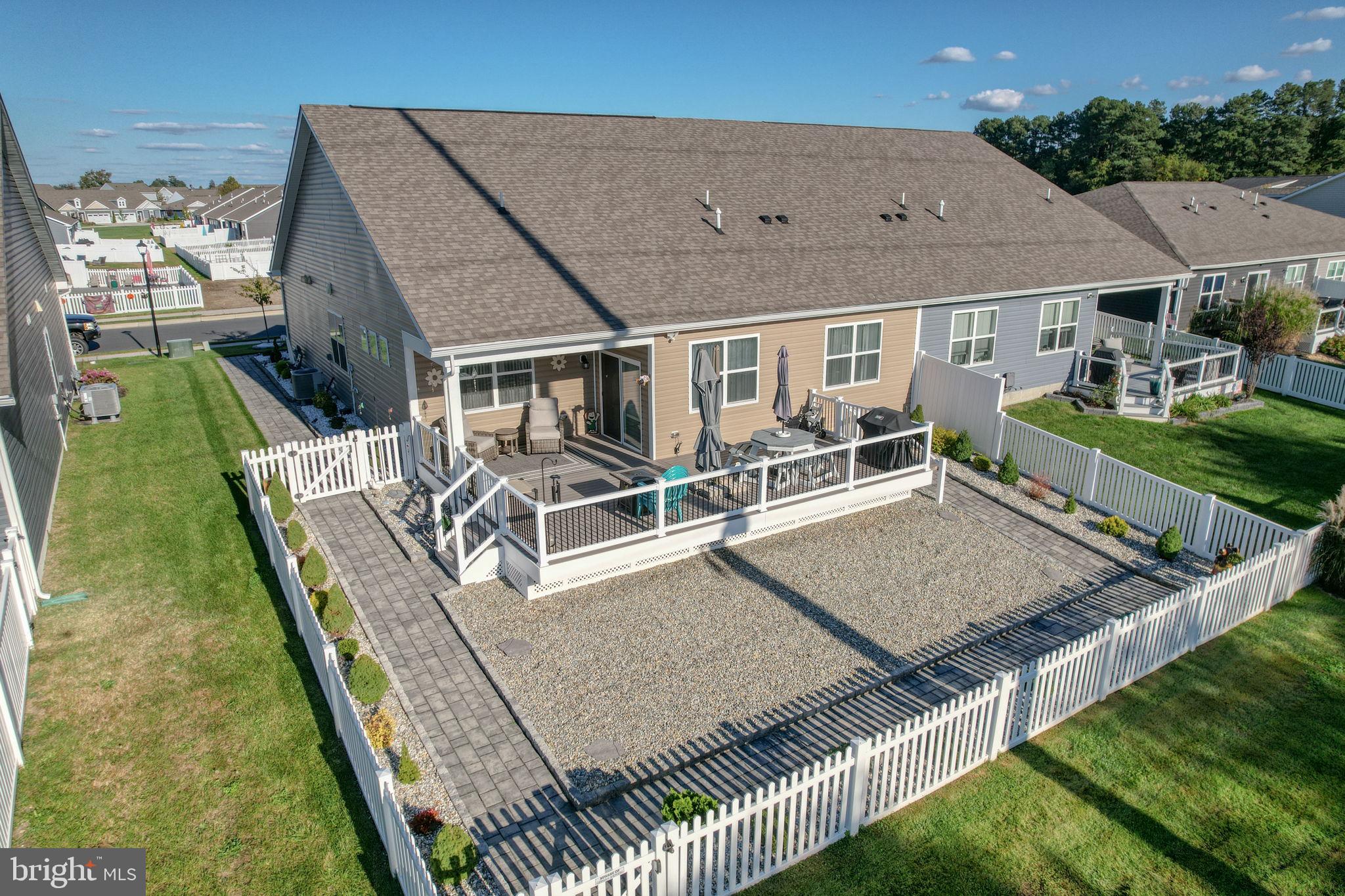 97 SEDMONT CIRCLE