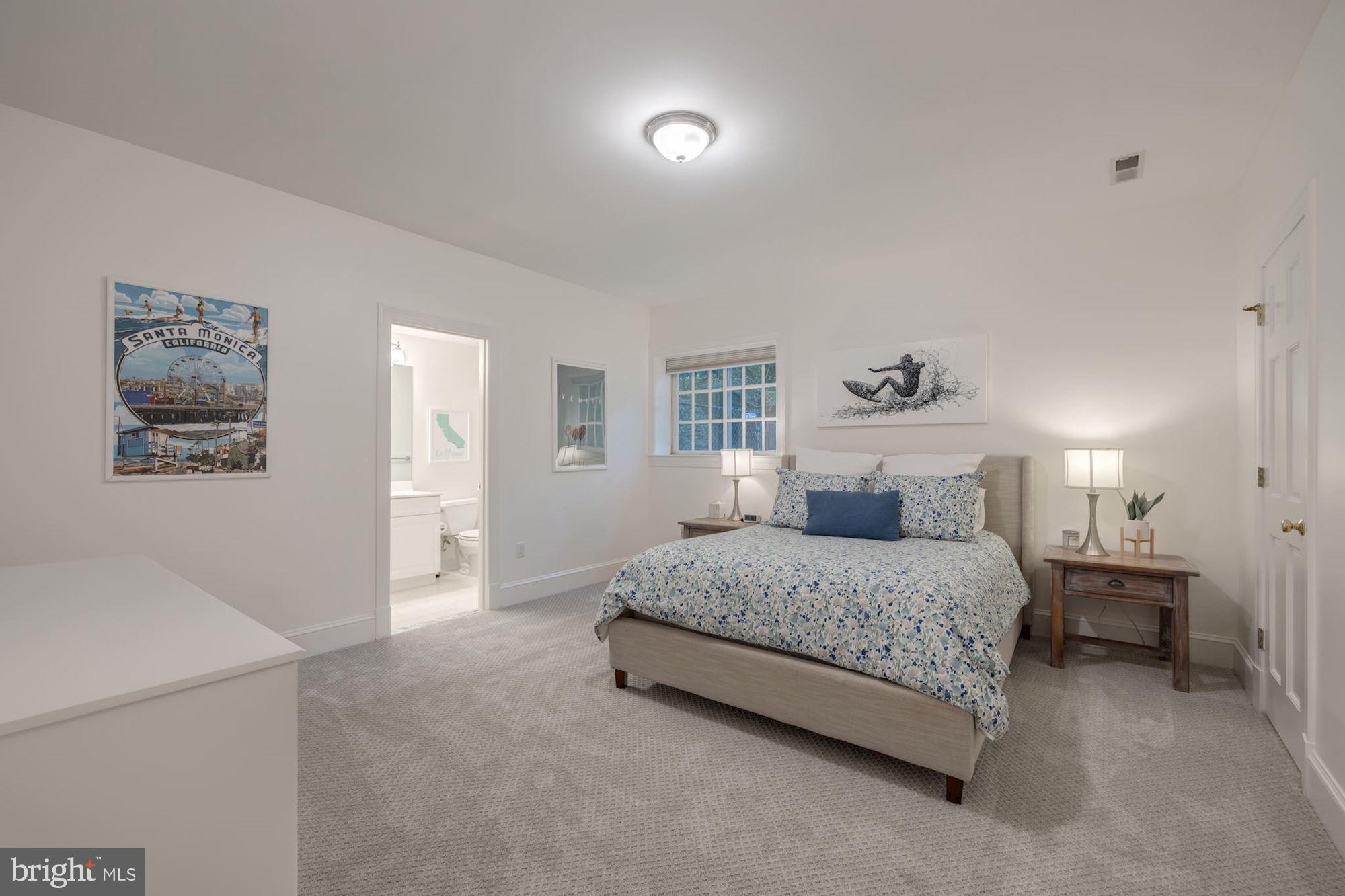 BRADLEY HILLS - Residential