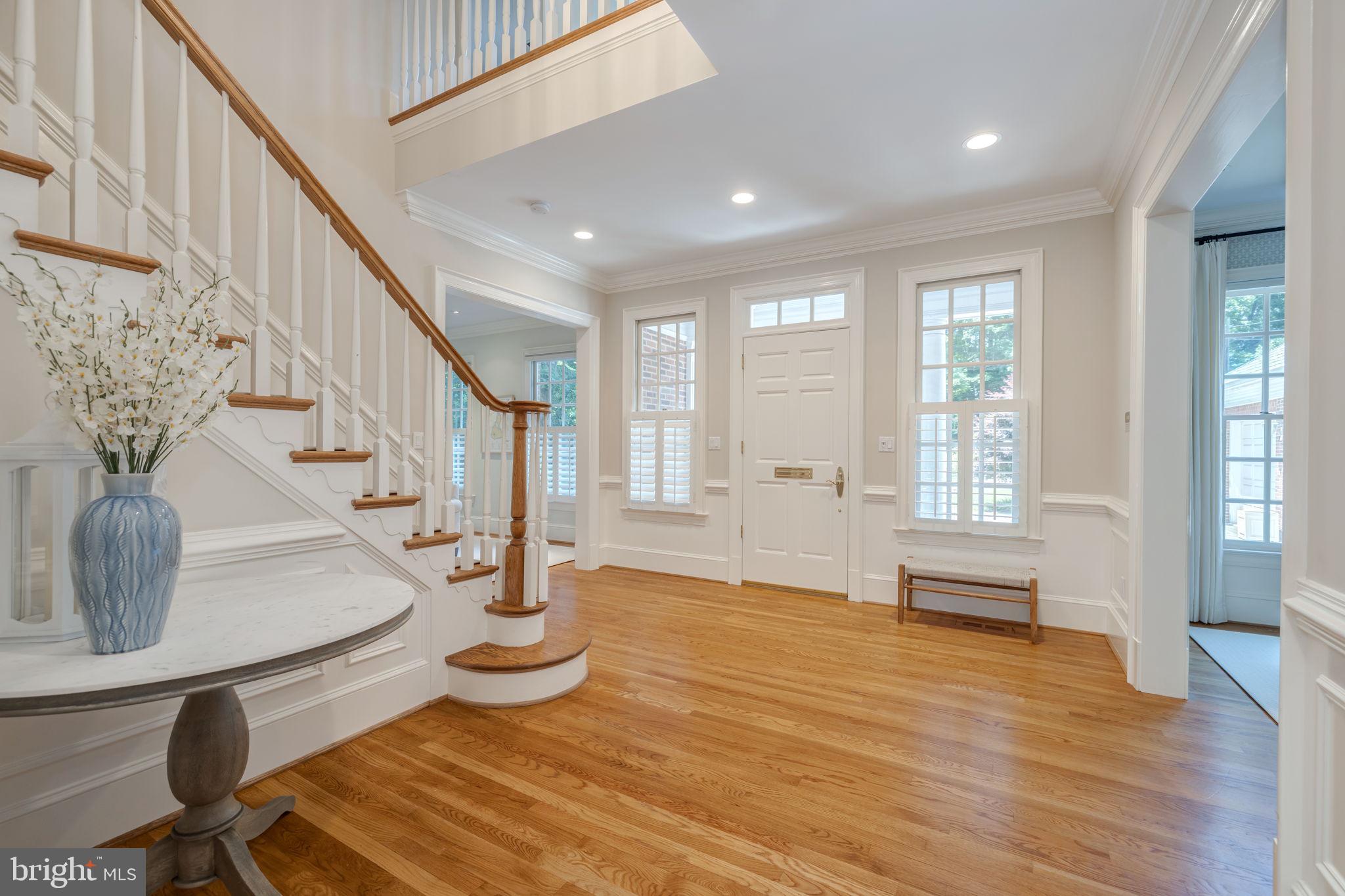 BRADLEY HILLS - Residential