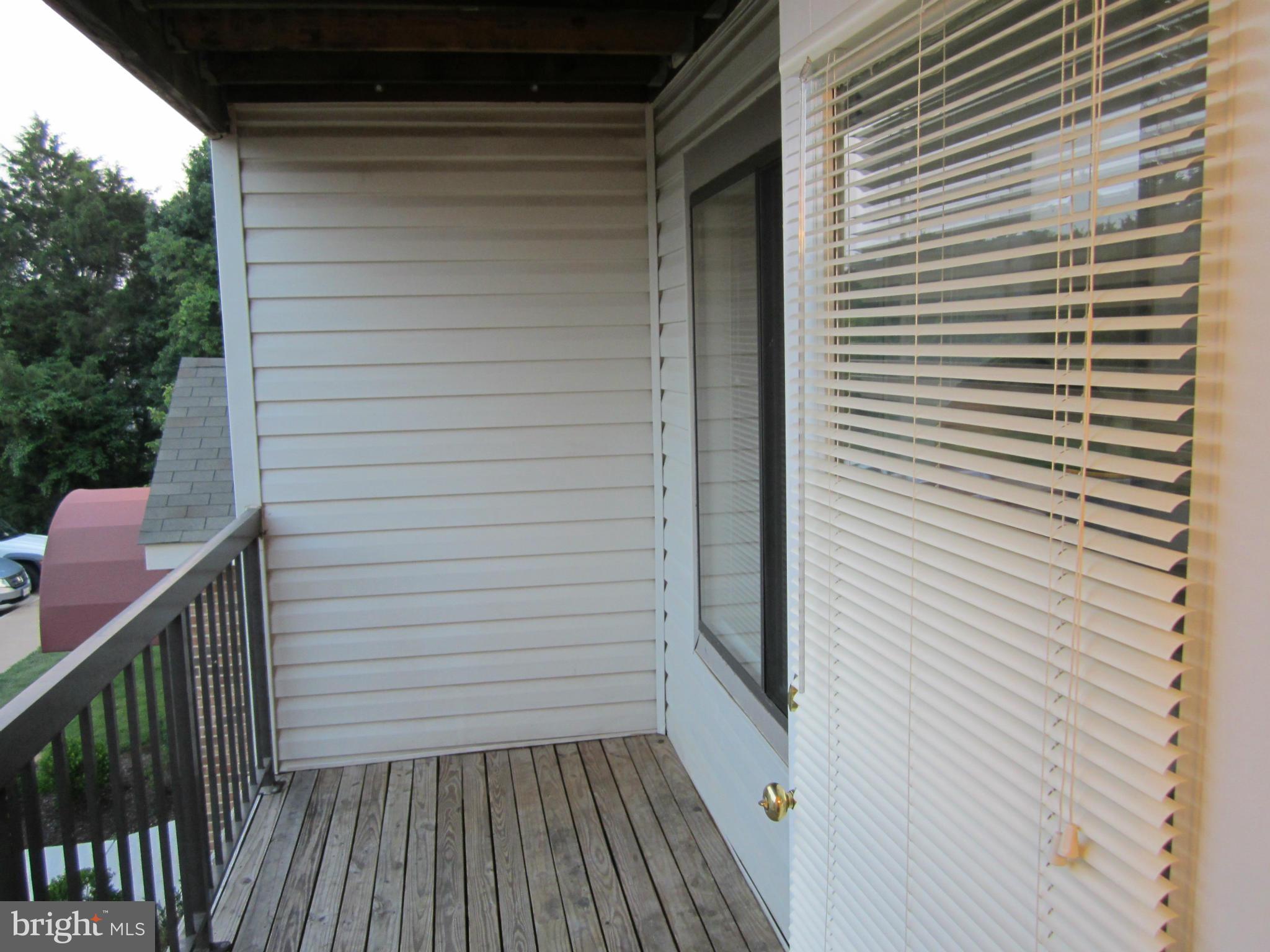 BATTERY HEIGHTS - Residential Lease