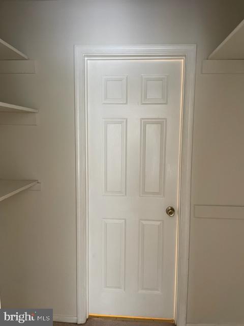 BATTERY HEIGHTS - Residential Lease