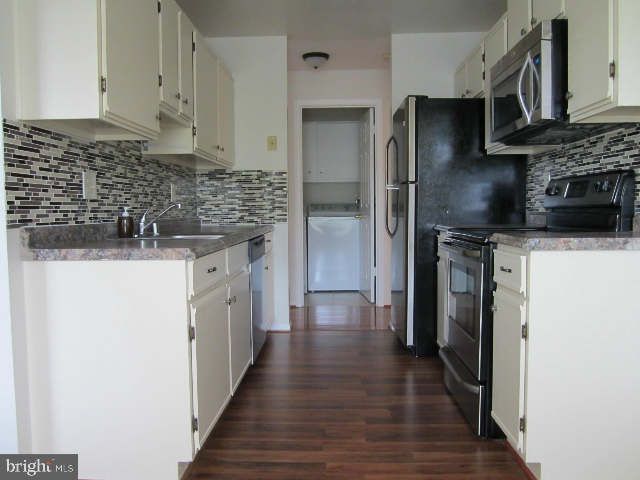 BATTERY HEIGHTS - Residential Lease