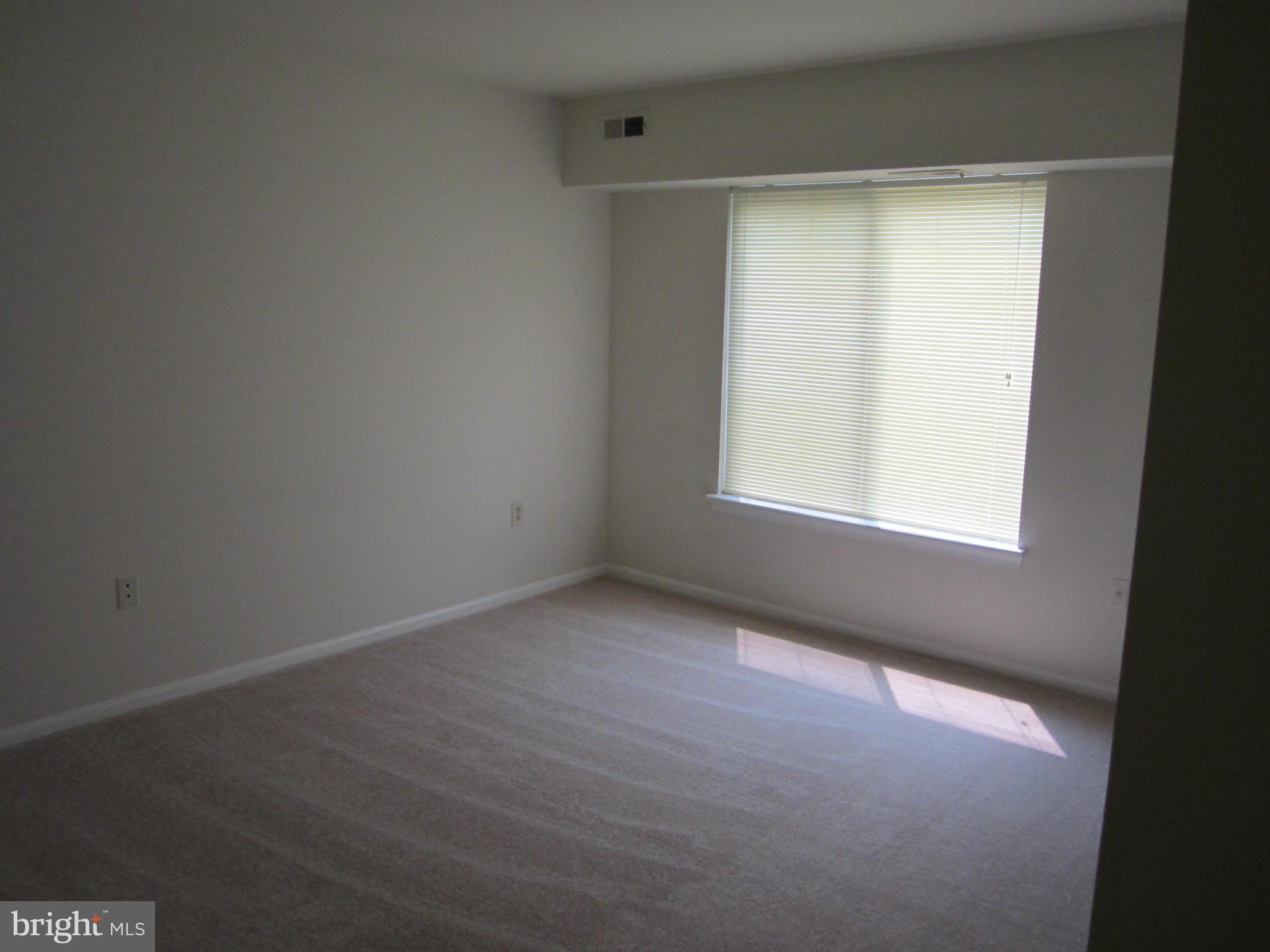 BATTERY HEIGHTS - Residential Lease