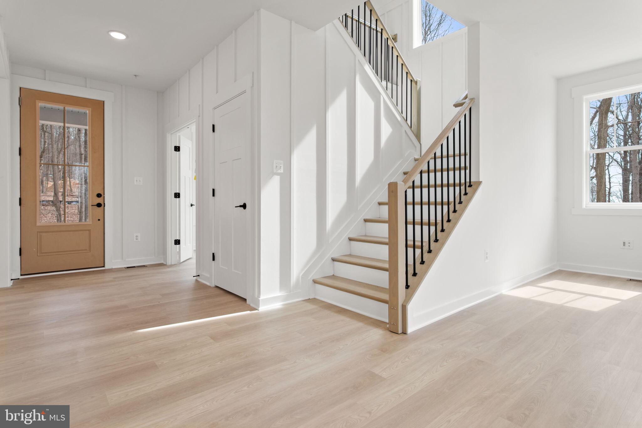 SHADY SIDE - Residential