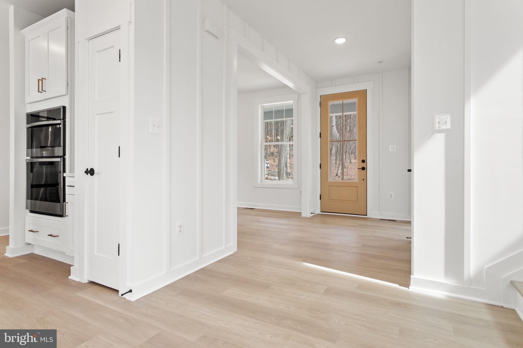 SHADY SIDE - Residential