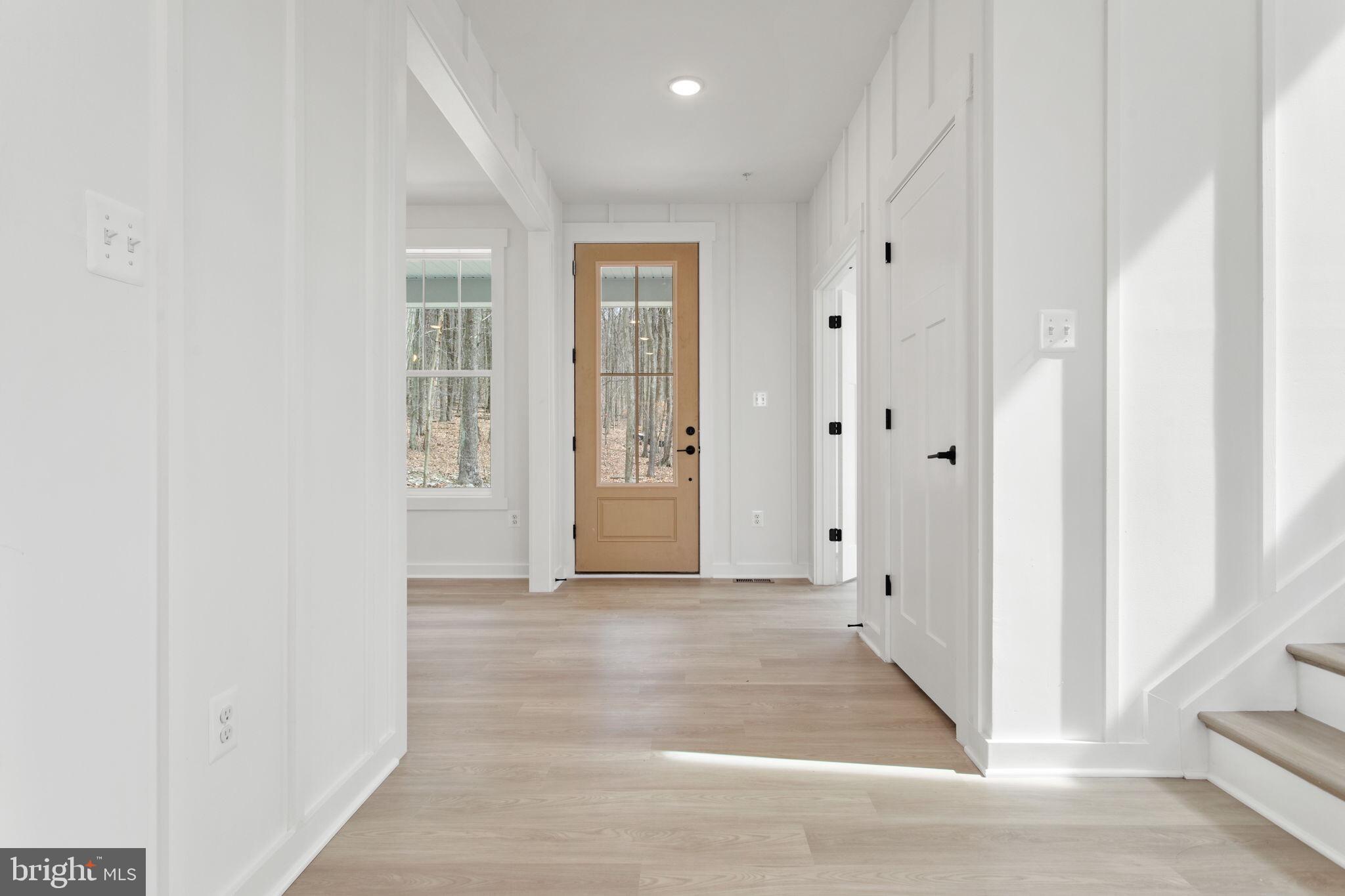 SHADY SIDE - Residential