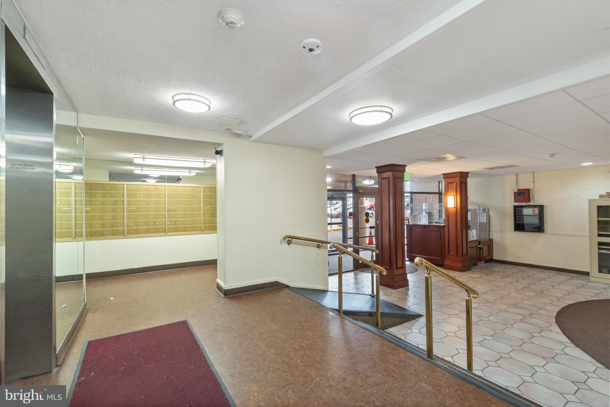 PIKESVILLE - Residential