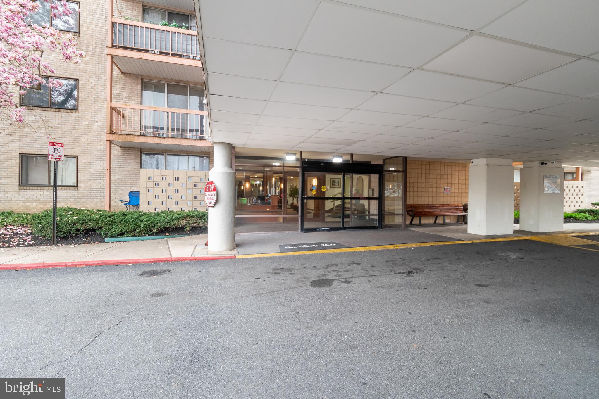 PIKESVILLE - Residential