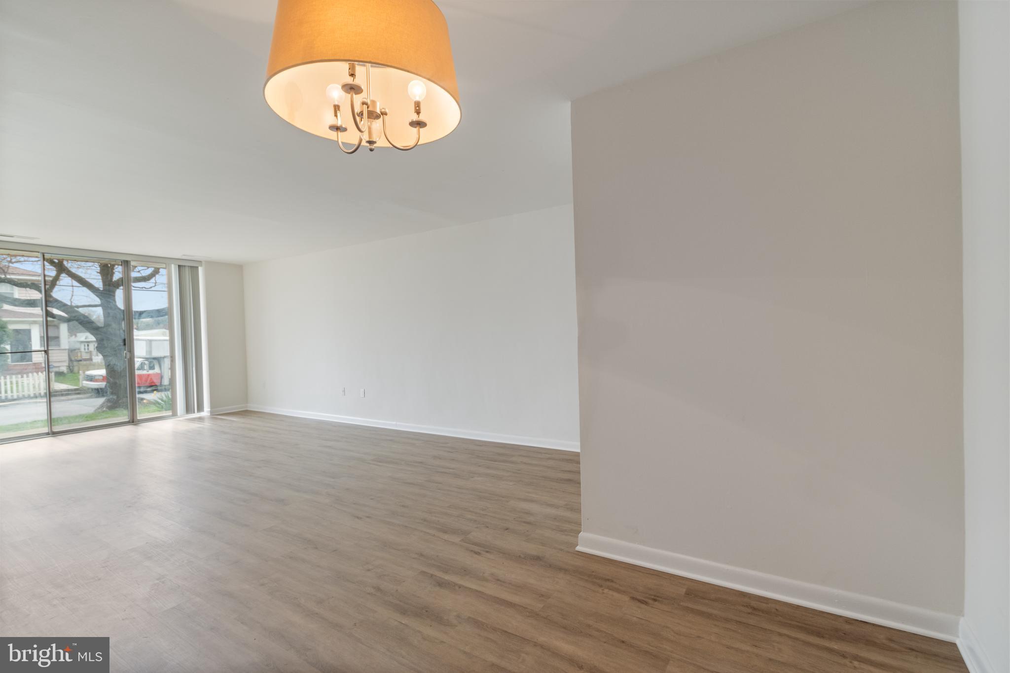 PIKESVILLE - Residential